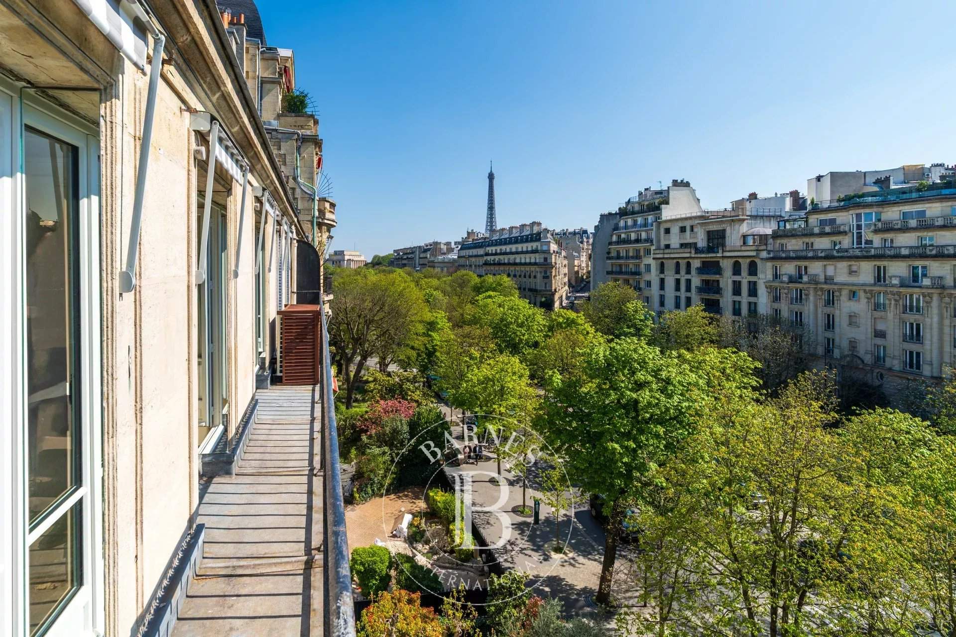 Paris  - Apartment 3 Bedrooms - picture 2