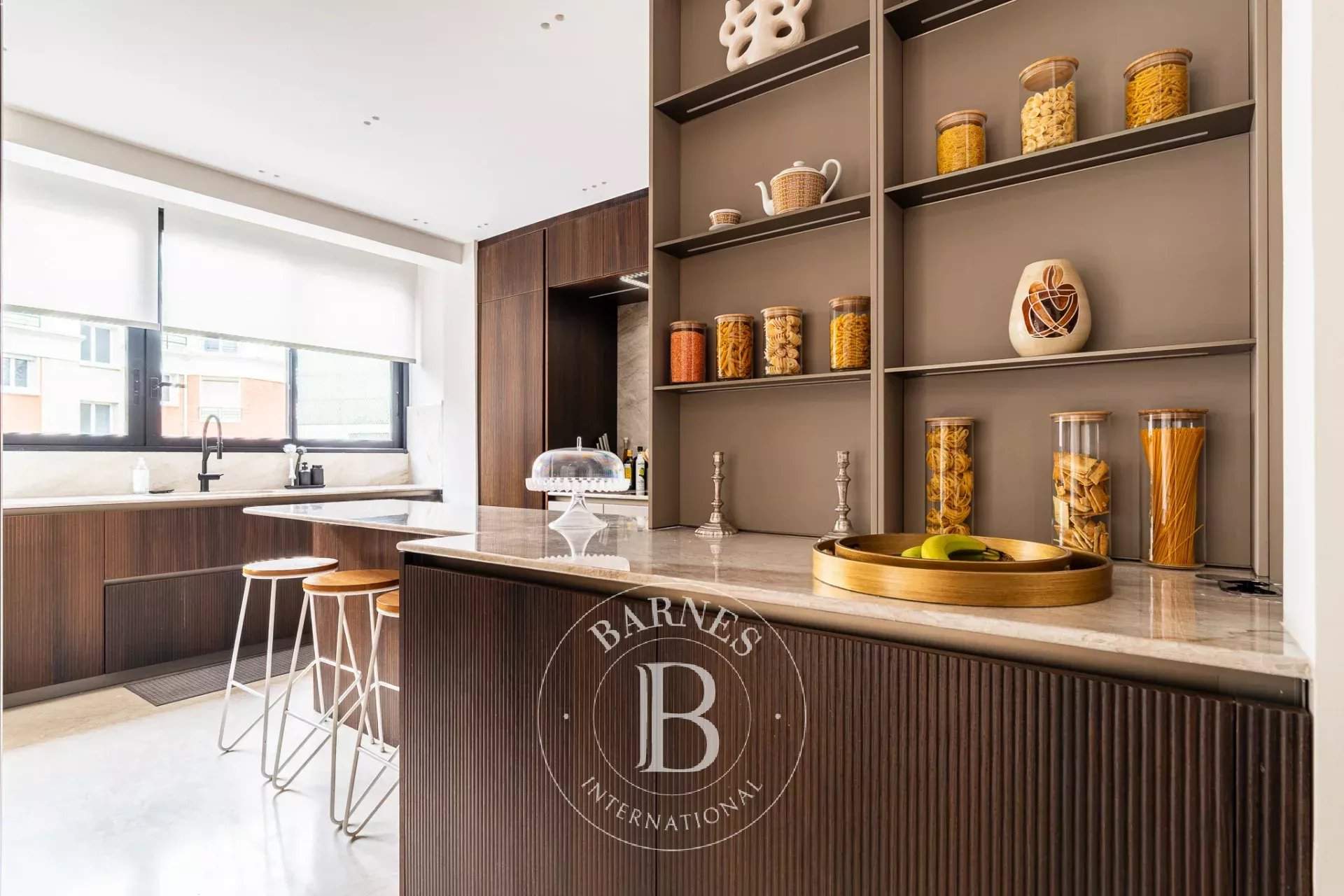 Paris  - Appartement 5 Pi&egrave;ces 2 Chambres - picture 14