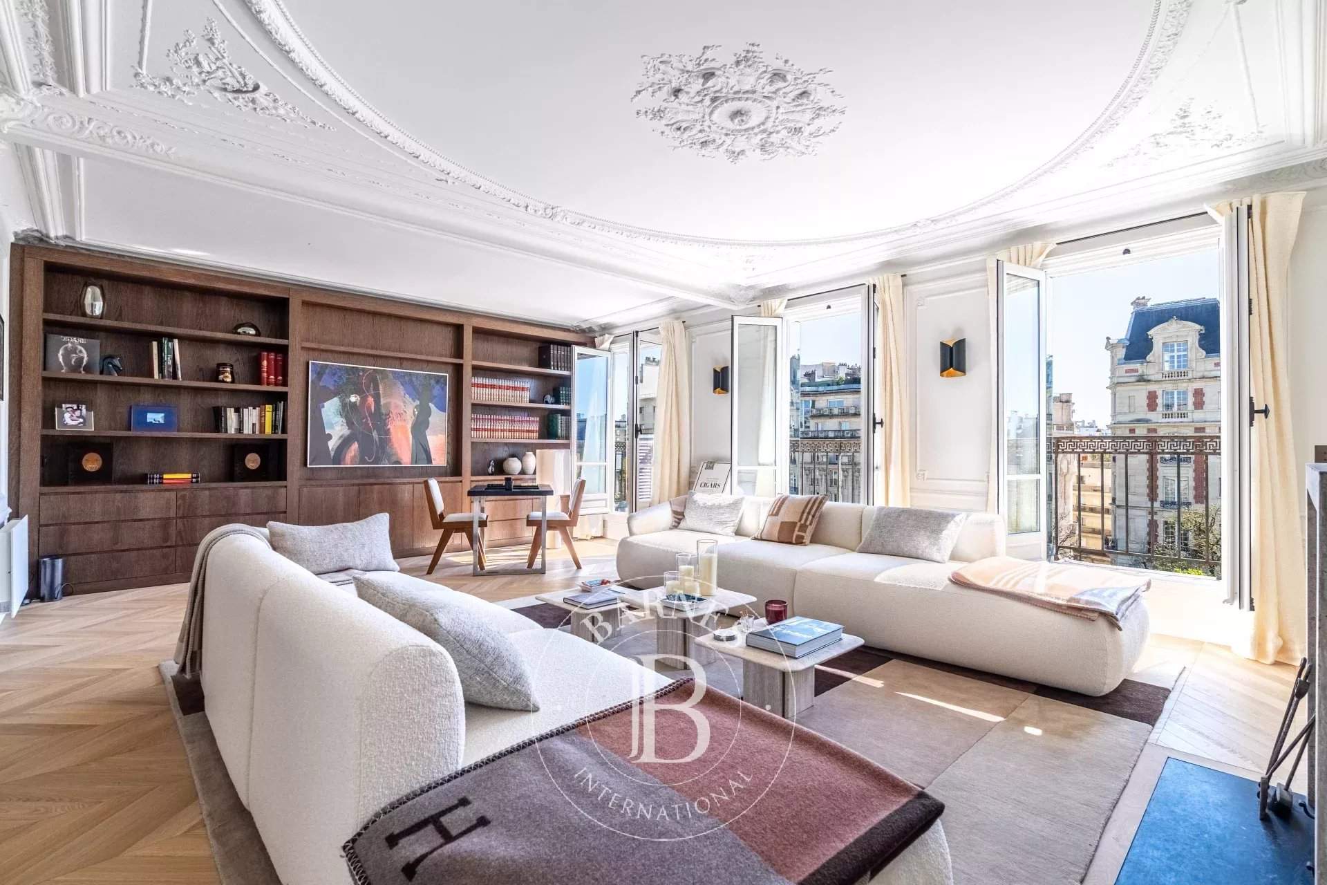 Paris  - Apartment 3 Bedrooms - picture 4