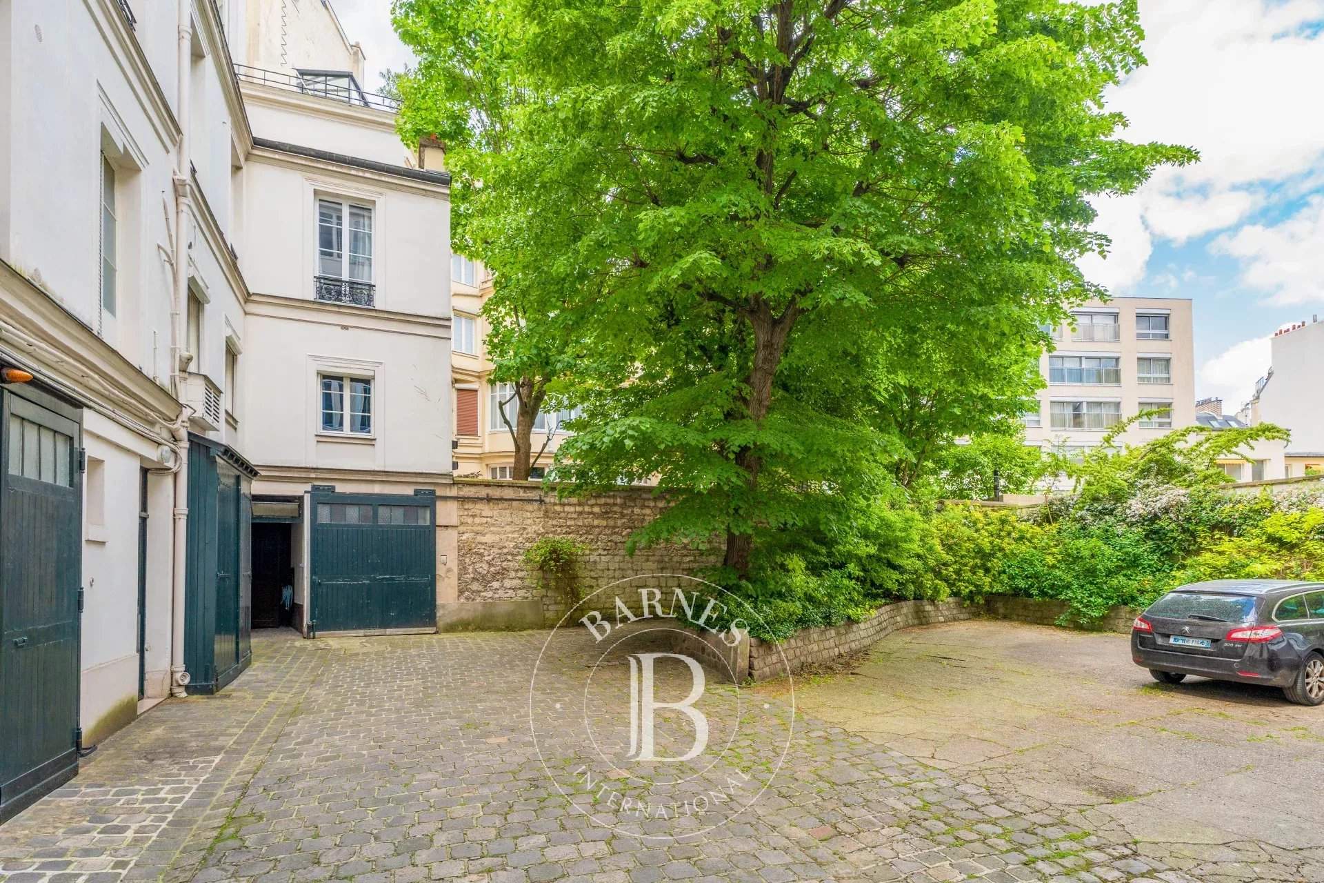Paris  - Apartment 2 Bedrooms - picture 10