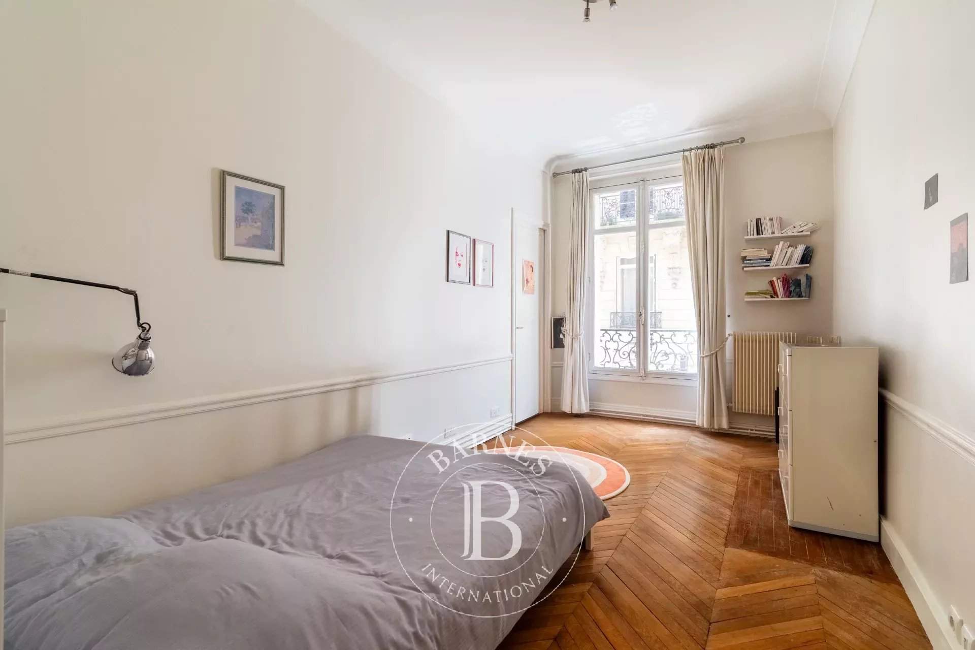 Paris  - Apartment 5 Bedrooms - picture 11