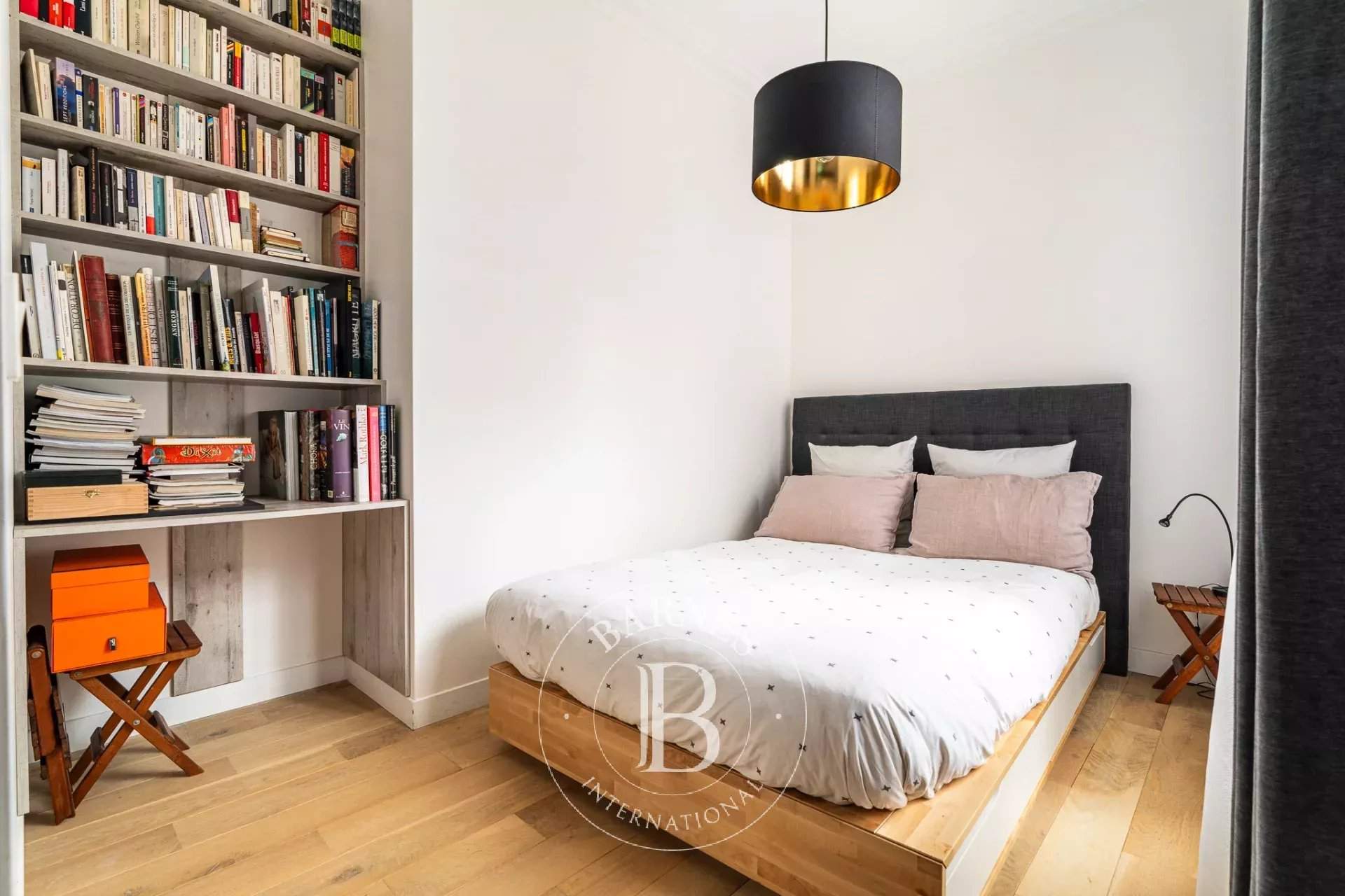 Paris  - Appartement 5 Pi&egrave;ces 3 Chambres - picture 11