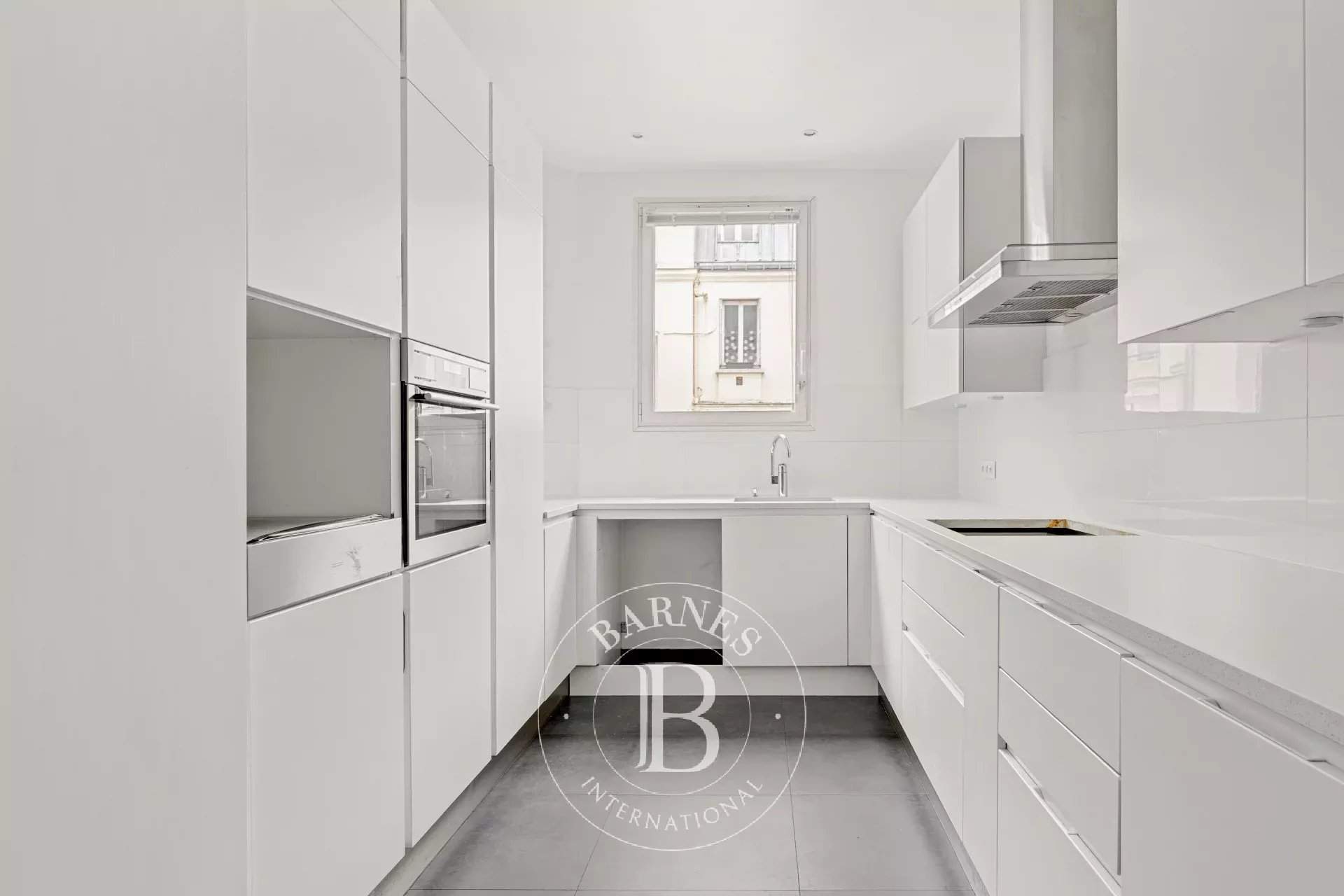 Paris  - Appartement 6 Pi&egrave;ces 4 Chambres - picture 11