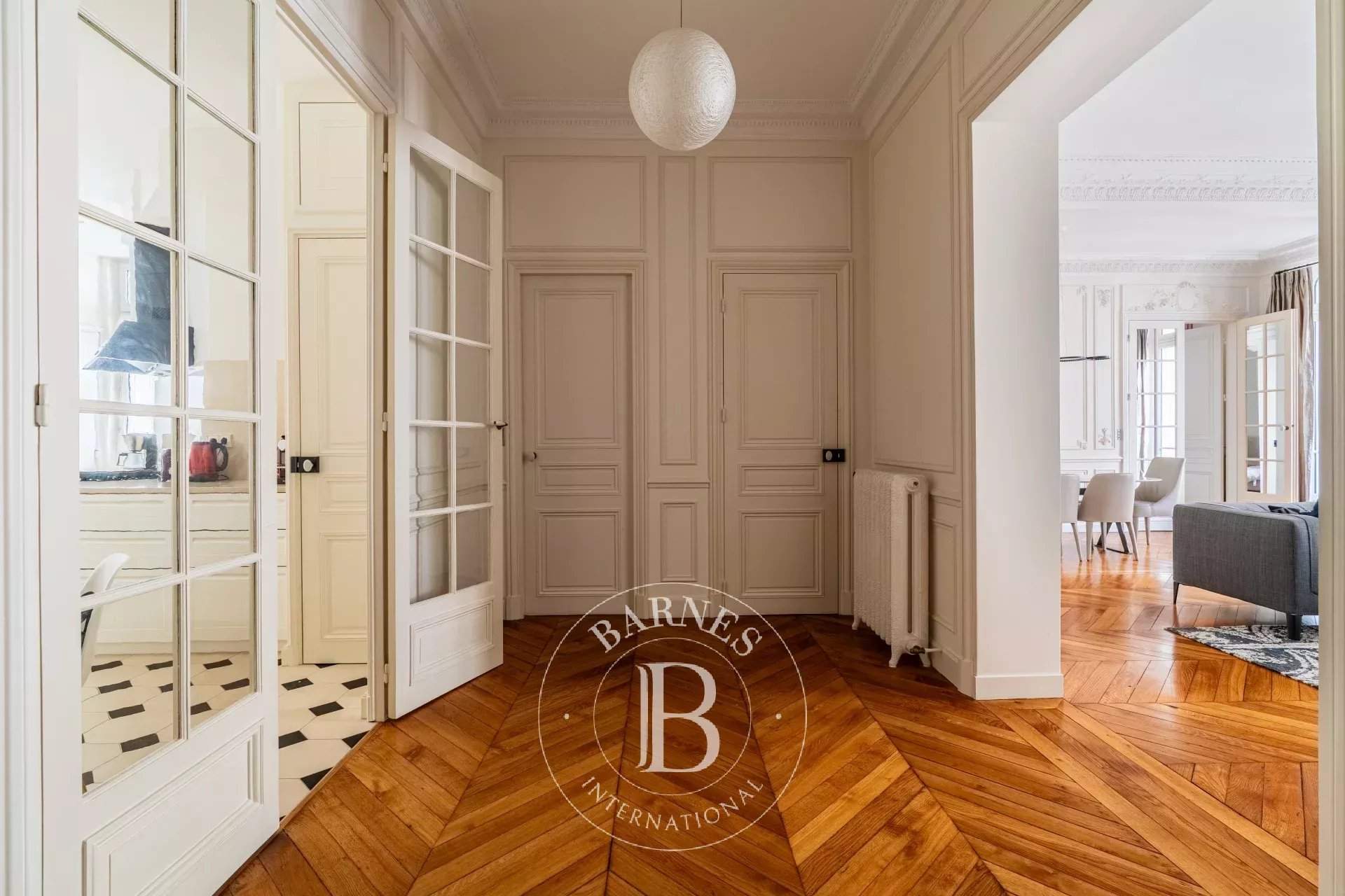 Paris  - Apartment 3 Bedrooms - picture 9