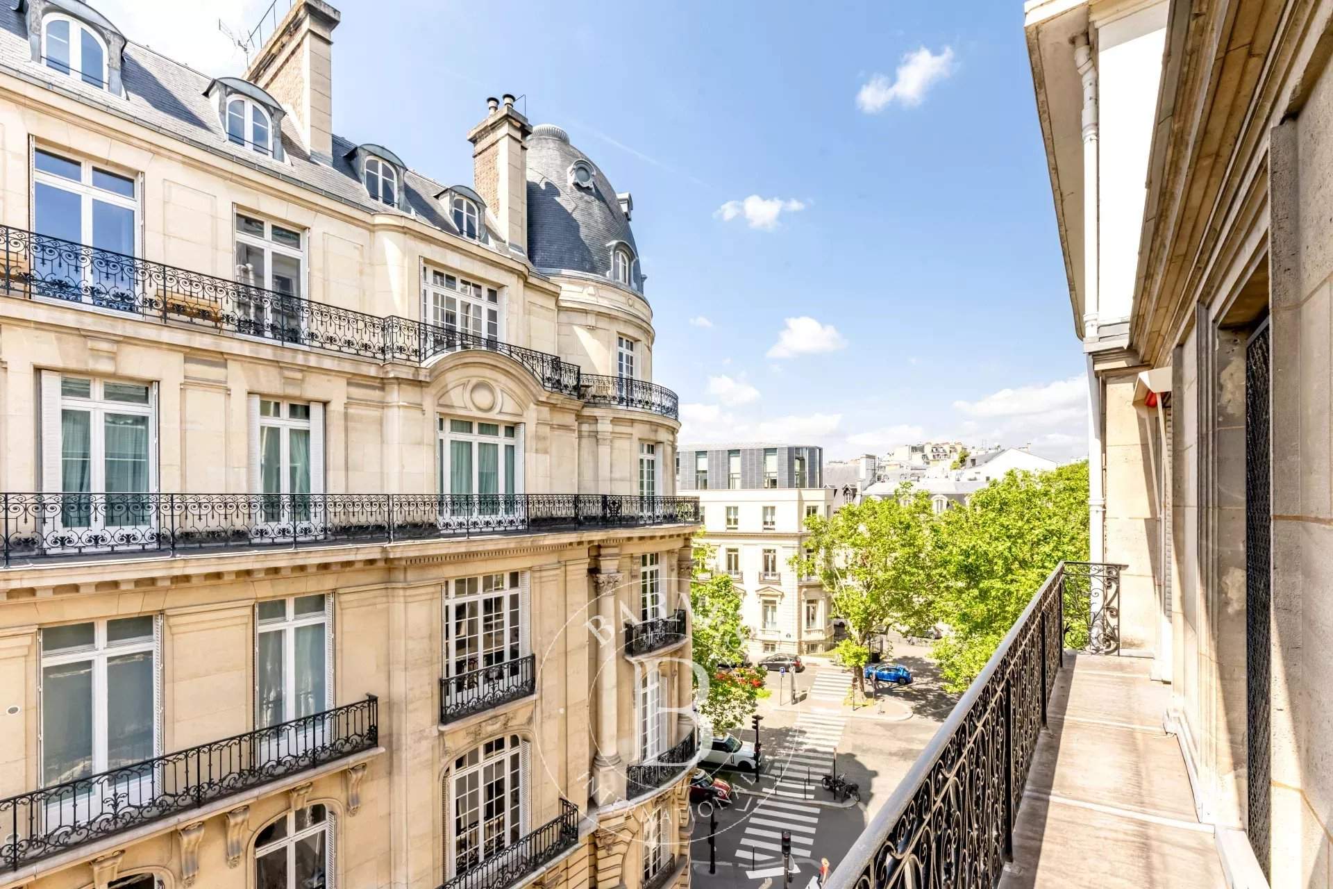 Paris  - Appartement 5 Pi&egrave;ces 3 Chambres - picture 14