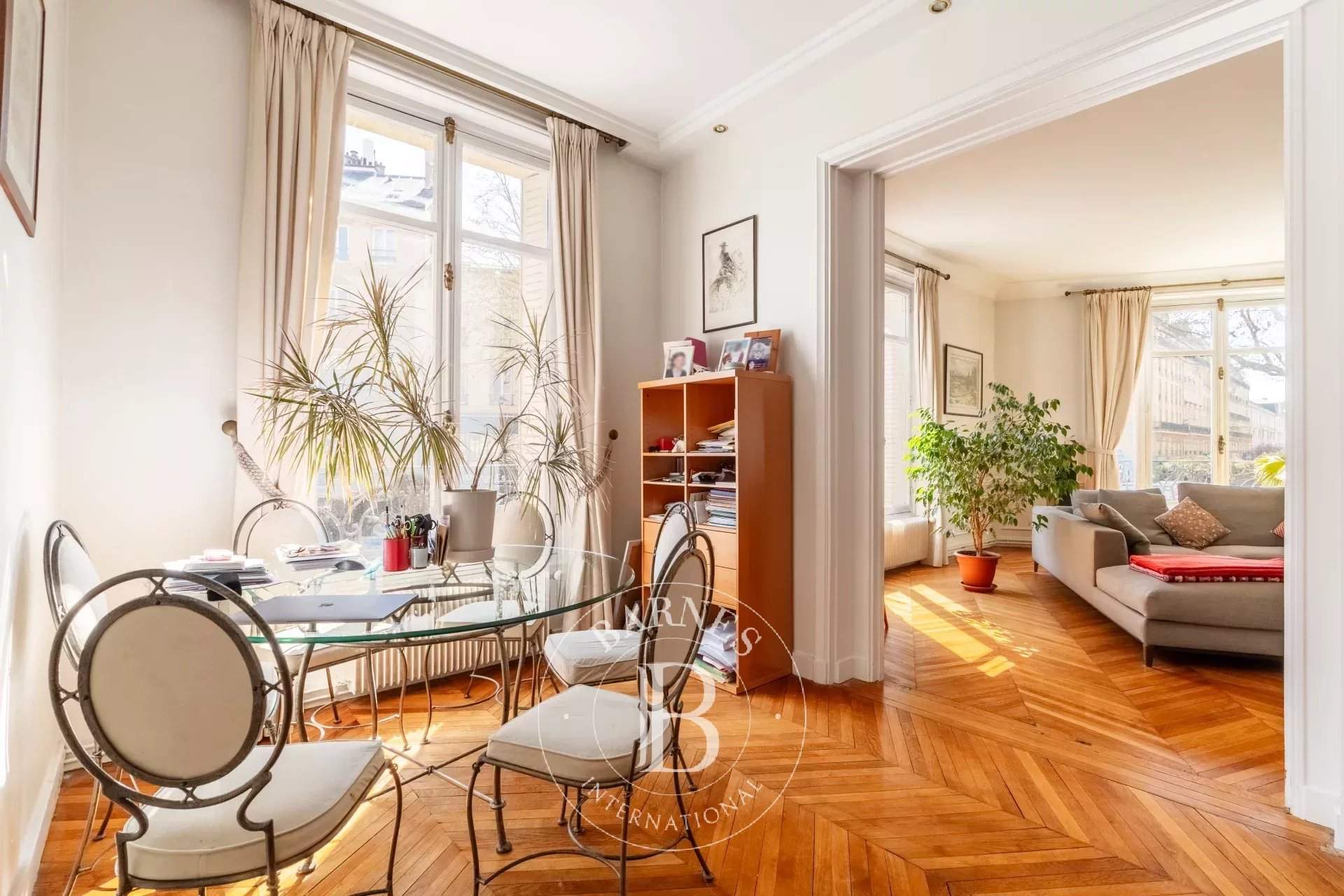 Paris  - Apartment 5 Bedrooms - picture 4