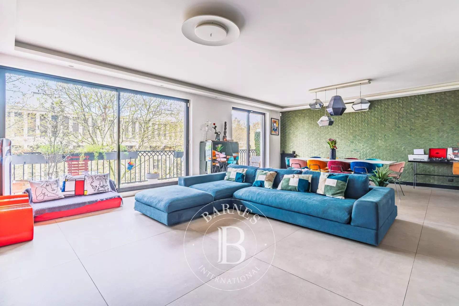 Paris  - Appartement 5 Pi&egrave;ces 3 Chambres - picture 8