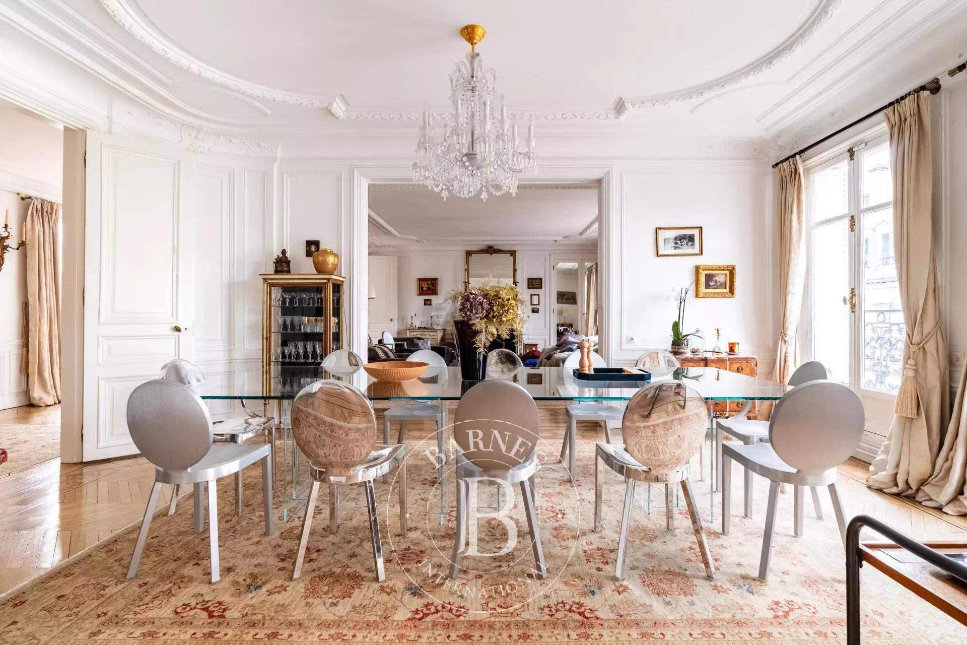 Paris  - Appartement 7 Pièces 5 Chambres - picture 3