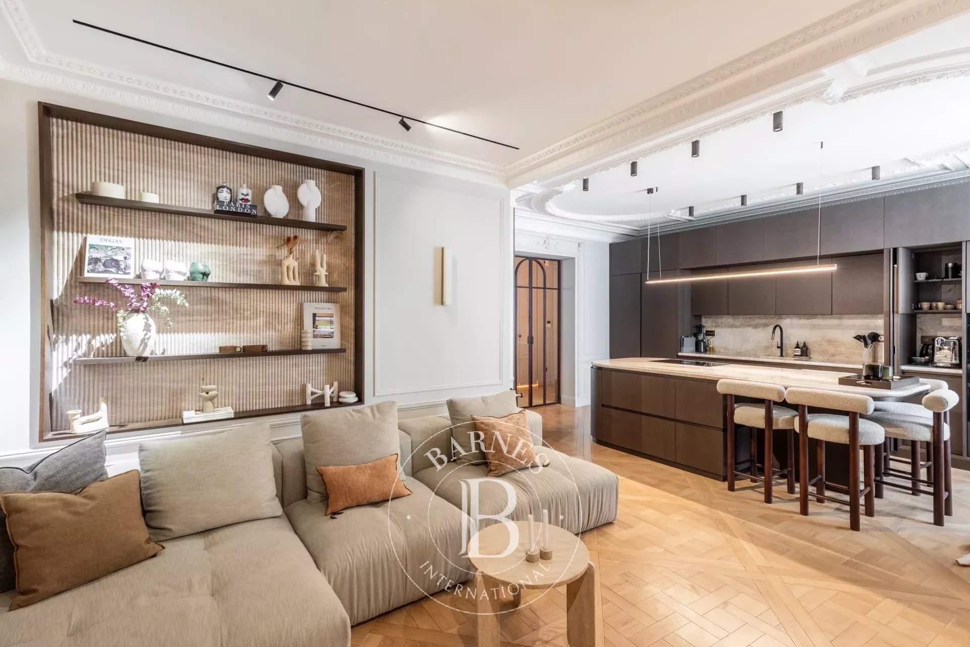 Paris  - Apartment 3 Bedrooms - picture 13