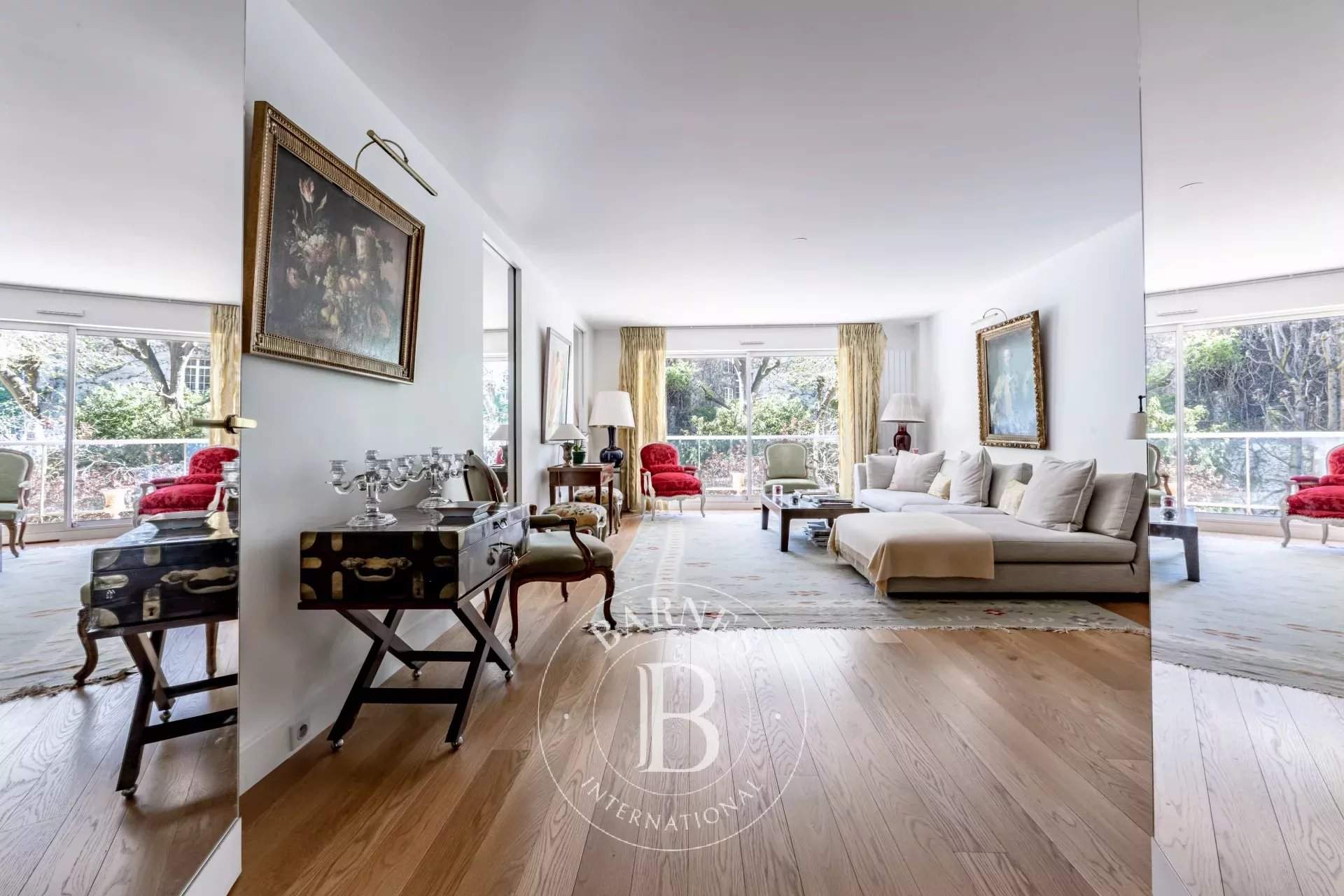 Paris  - Apartment 3 Bedrooms - picture 4
