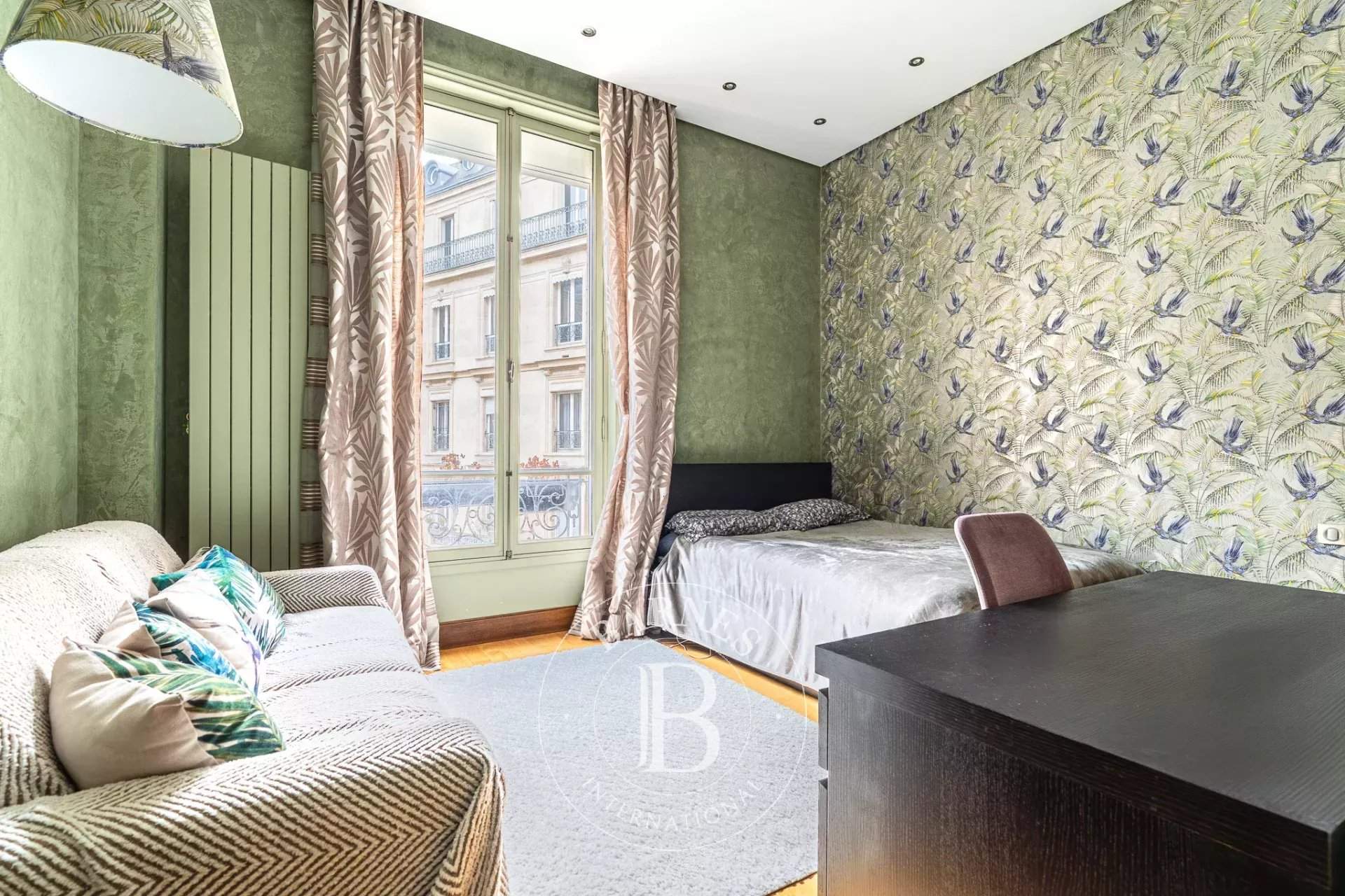 Paris  - Appartement 9 Pi&egrave;ces 4 Chambres - picture 15