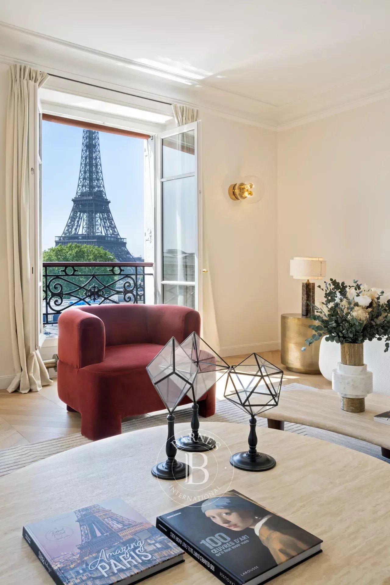 Paris  - Appartement 4 Pi&egrave;ces 2 Chambres - picture 3