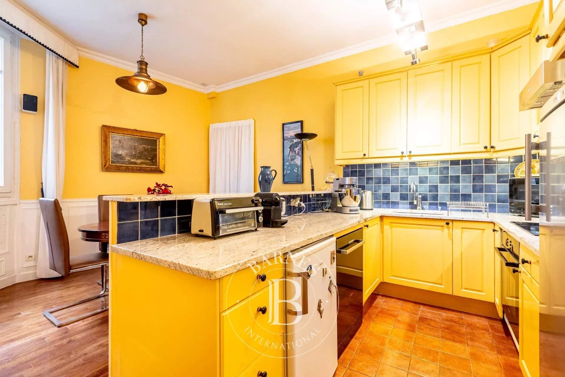 Paris  - Apartment 3 Bedrooms - picture 9