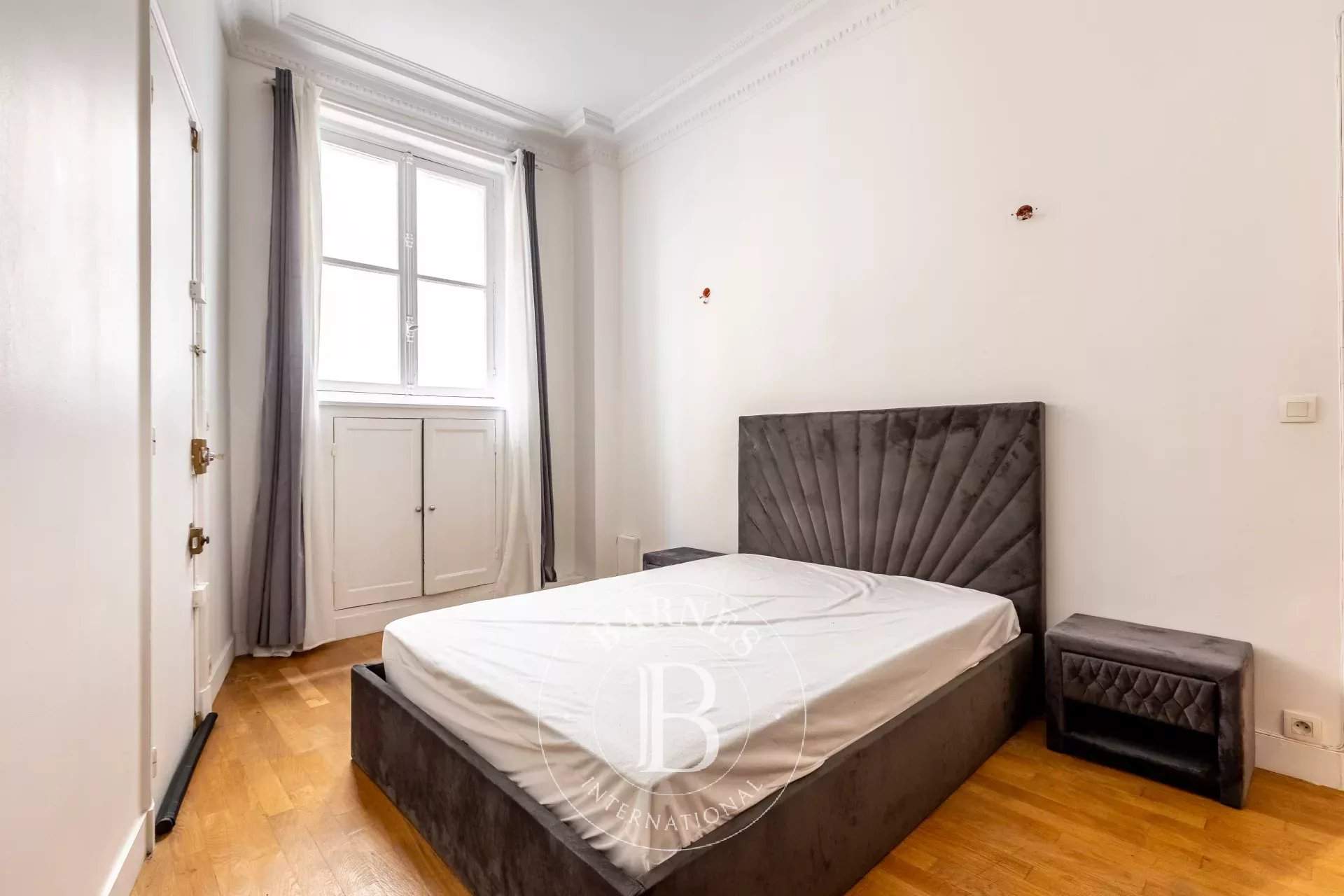Paris  - Appartement 6 Pièces 4 Chambres - picture 11