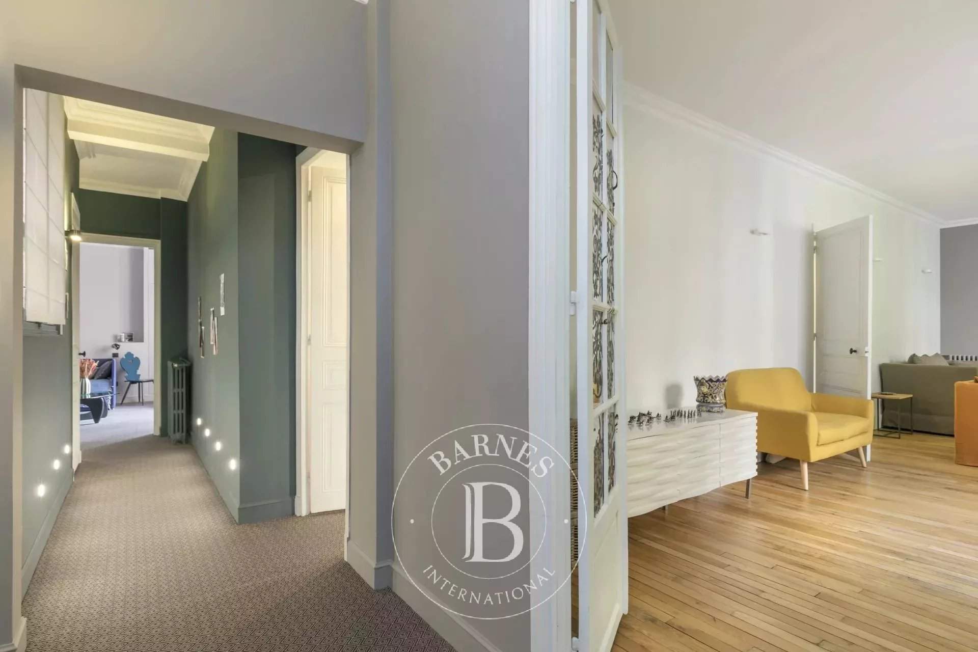Paris  - Apartment 3 Bedrooms - picture 4