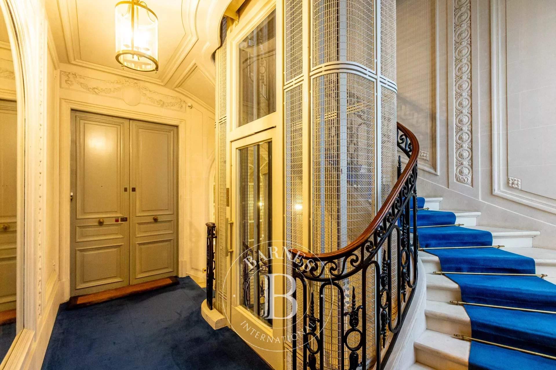 Paris  - Appartement 5 Pi&egrave;ces 3 Chambres - picture 10