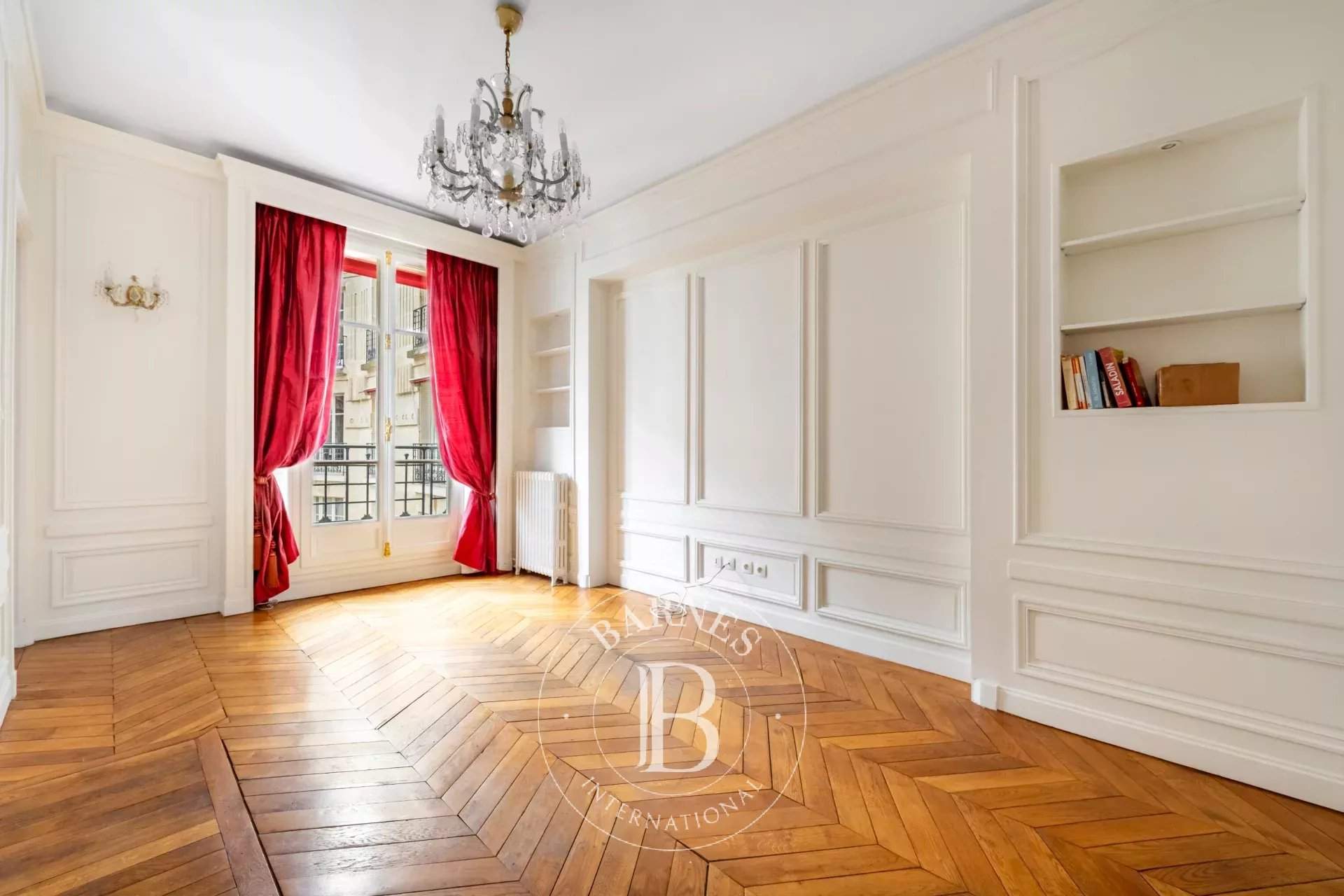Paris  - Apartment 4 Bedrooms - picture 4