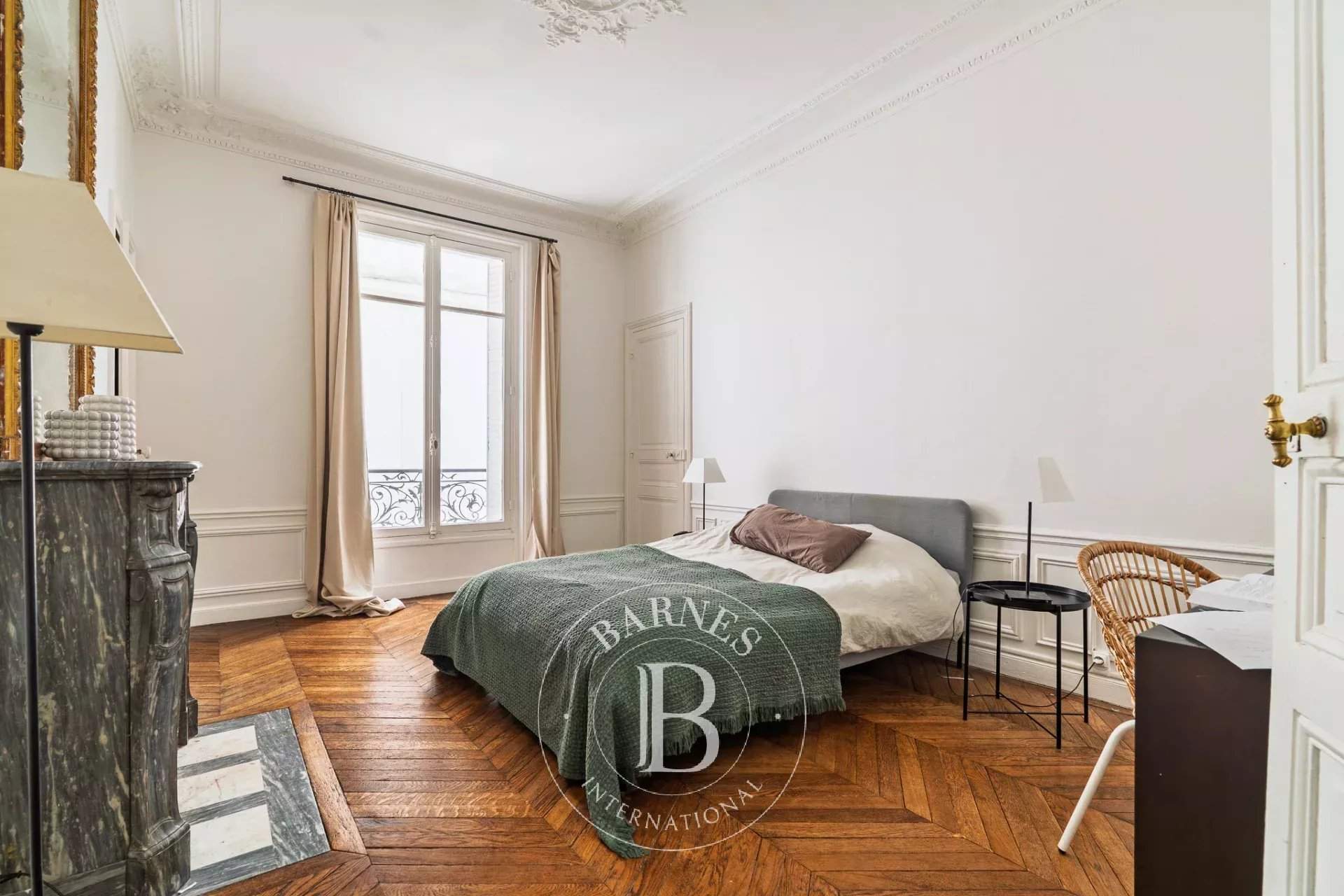 Paris  - Apartment 4 Bedrooms - picture 12