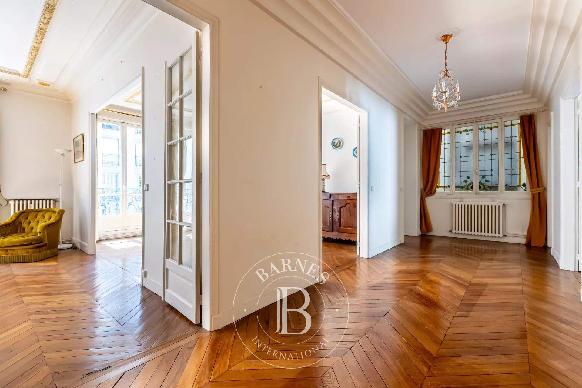 Paris  - Apartment 3 Bedrooms - picture 7