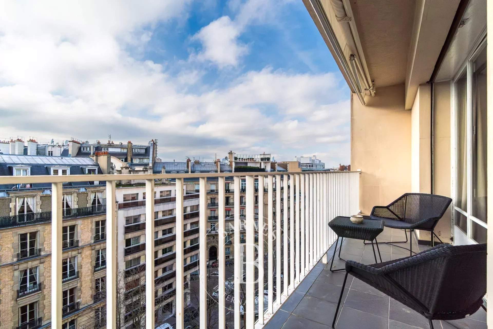 Paris  - Appartement 6 Pi&egrave;ces 4 Chambres - picture 2