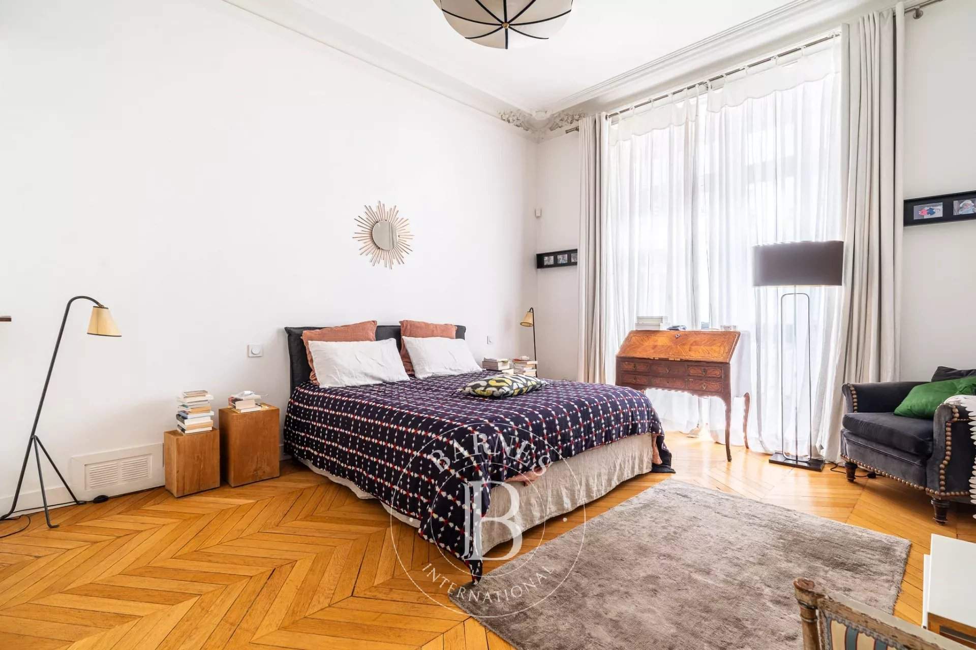 Paris  - Appartement 7 Pi&egrave;ces 4 Chambres - picture 8