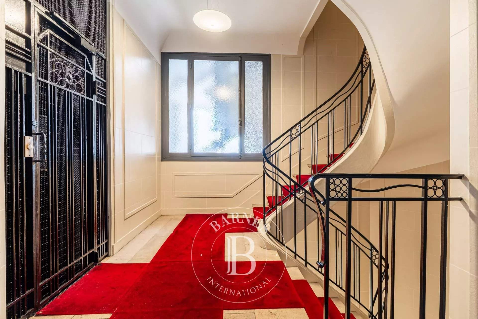 Paris  - Appartement 6 Pi&egrave;ces 3 Chambres - picture 15