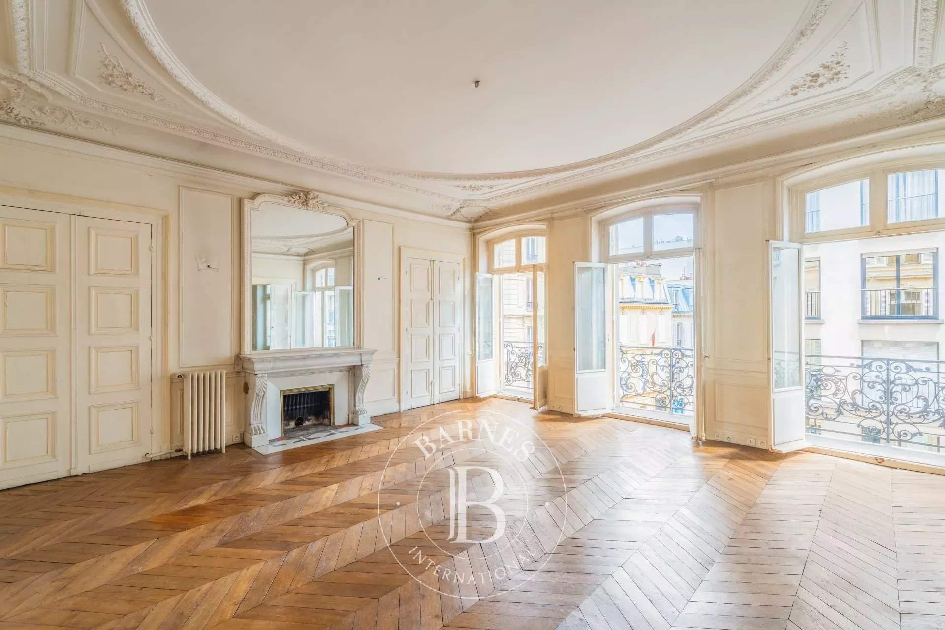 Paris  - Apartment 2 Bedrooms - picture 1