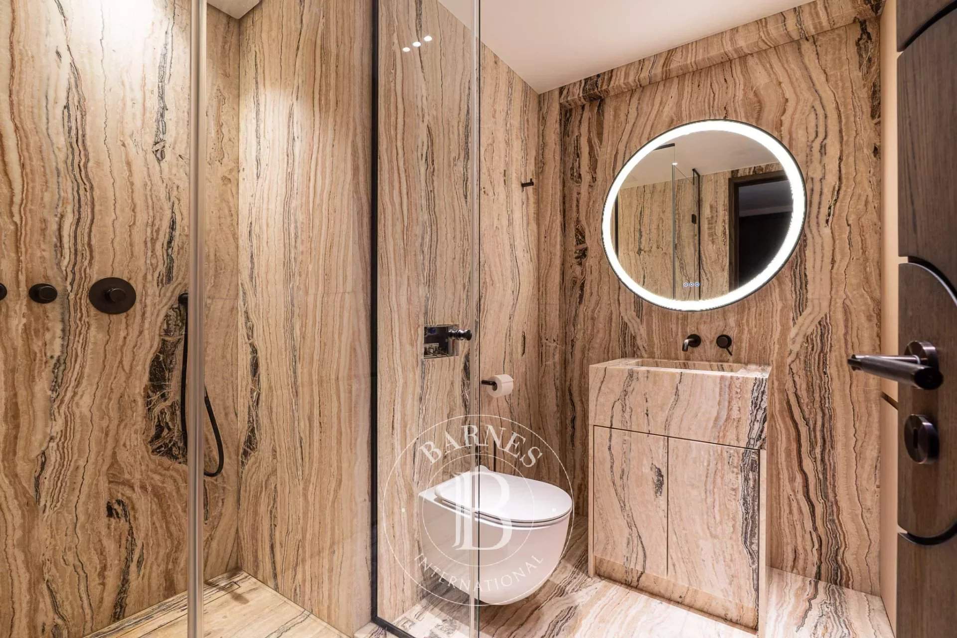 Paris  - Appartement 5 Pi&egrave;ces 2 Chambres - picture 19