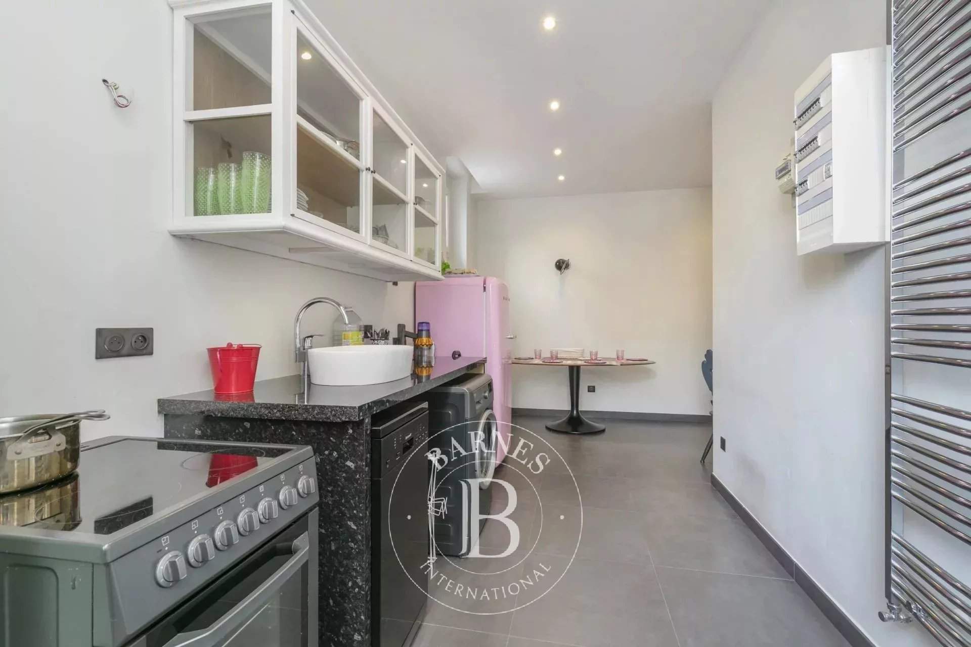 Paris  - Apartment 3 Bedrooms - picture 10
