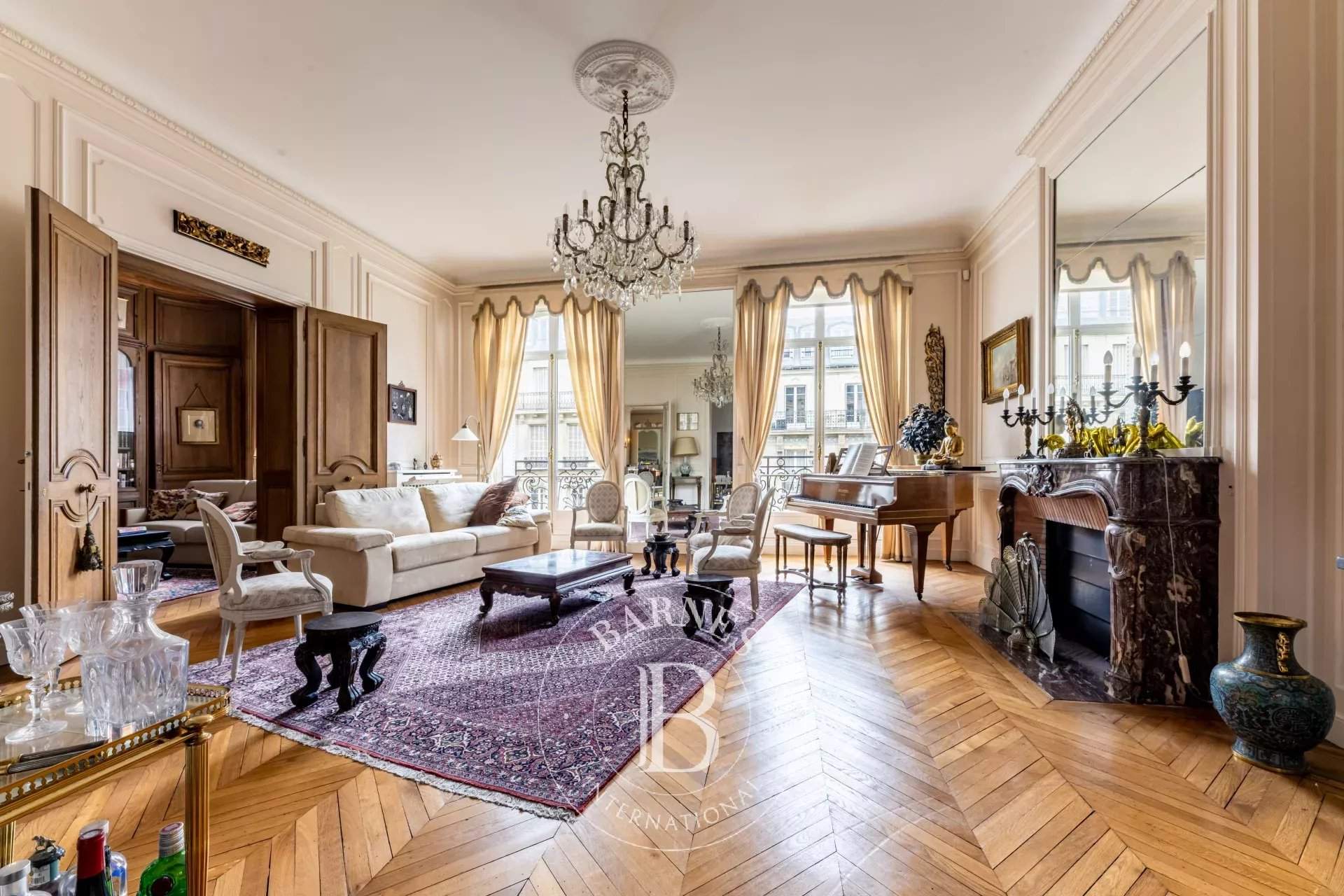 Paris  - Appartement 7 Pièces 4 Chambres - picture 1