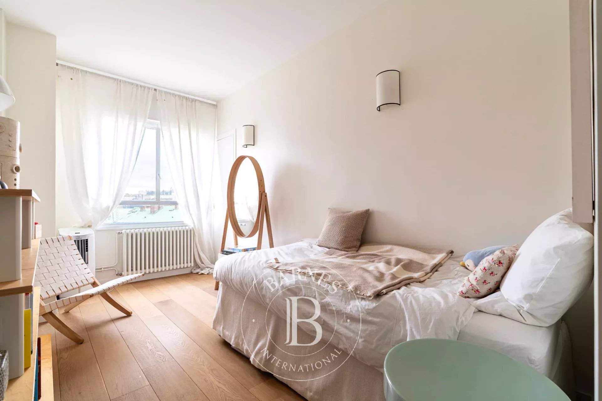 Paris  - Appartement 6 Pi&egrave;ces 4 Chambres - picture 17