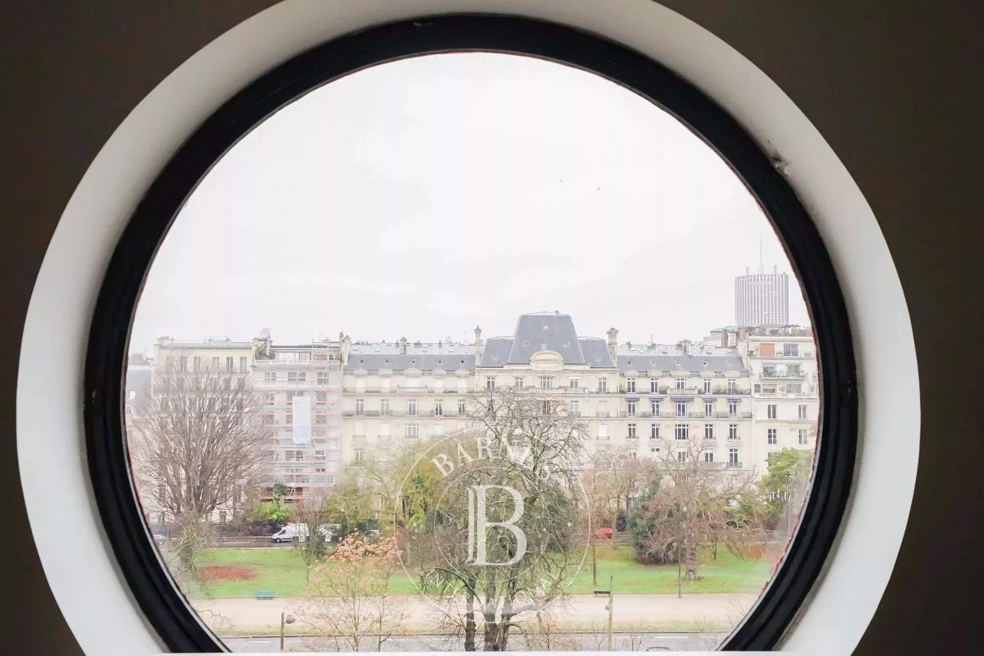 Paris  - Appartement 5 Pi&egrave;ces 3 Chambres - picture 13