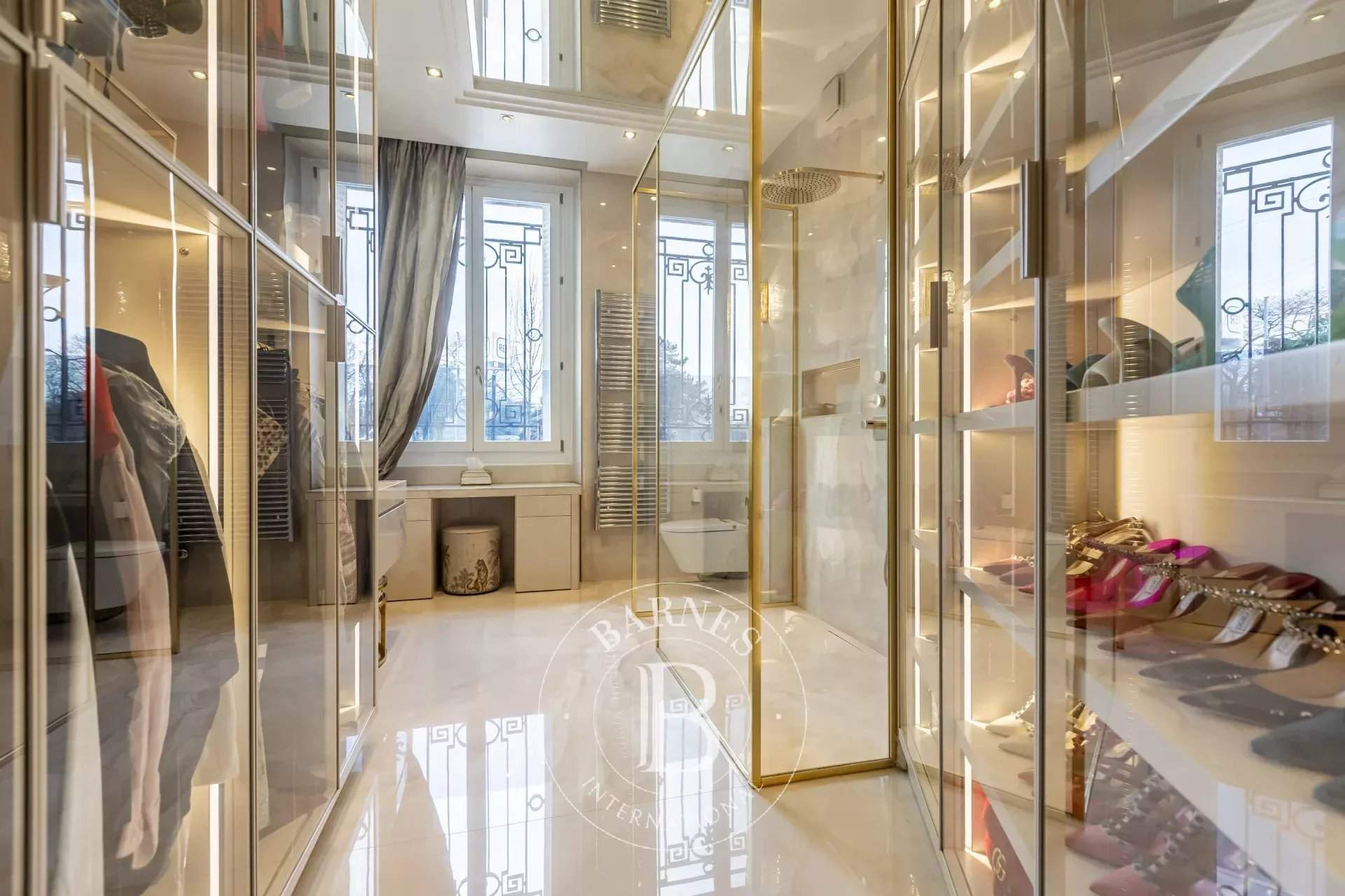 Paris  - Apartment 4 Bedrooms - picture 8