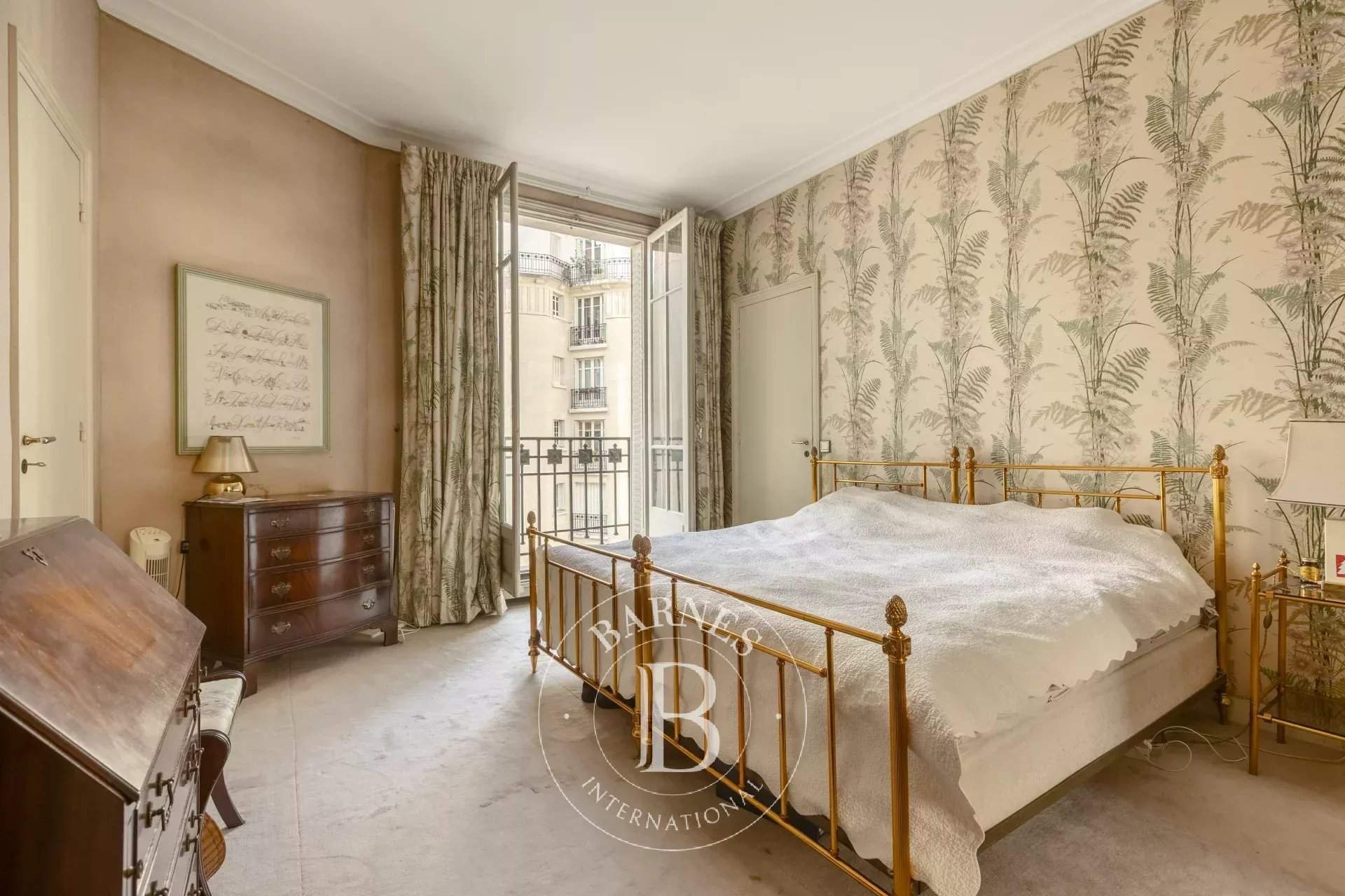 Paris  - Apartment 4 Bedrooms - picture 10