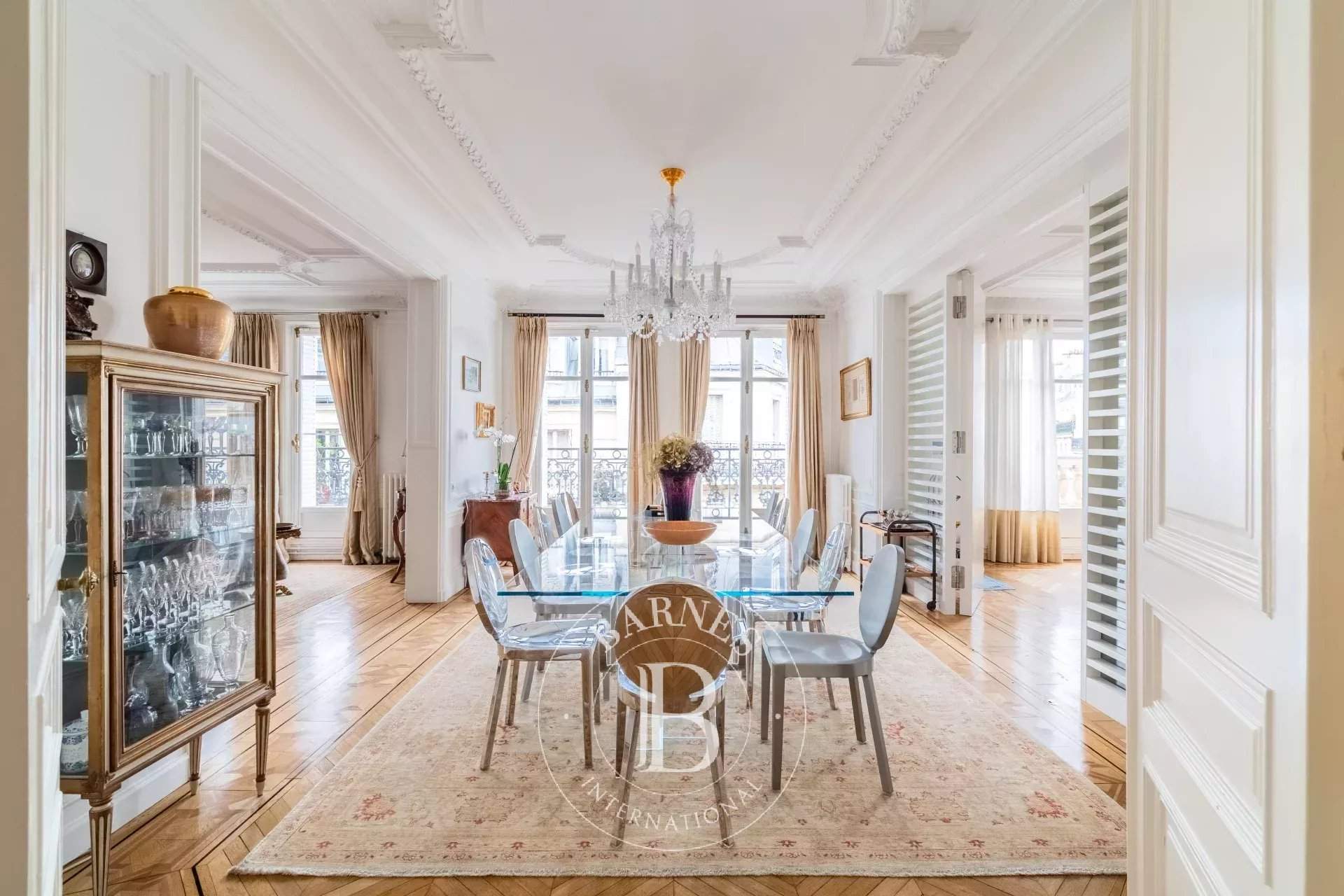 Paris  - Appartement 7 Pièces 5 Chambres - picture 4