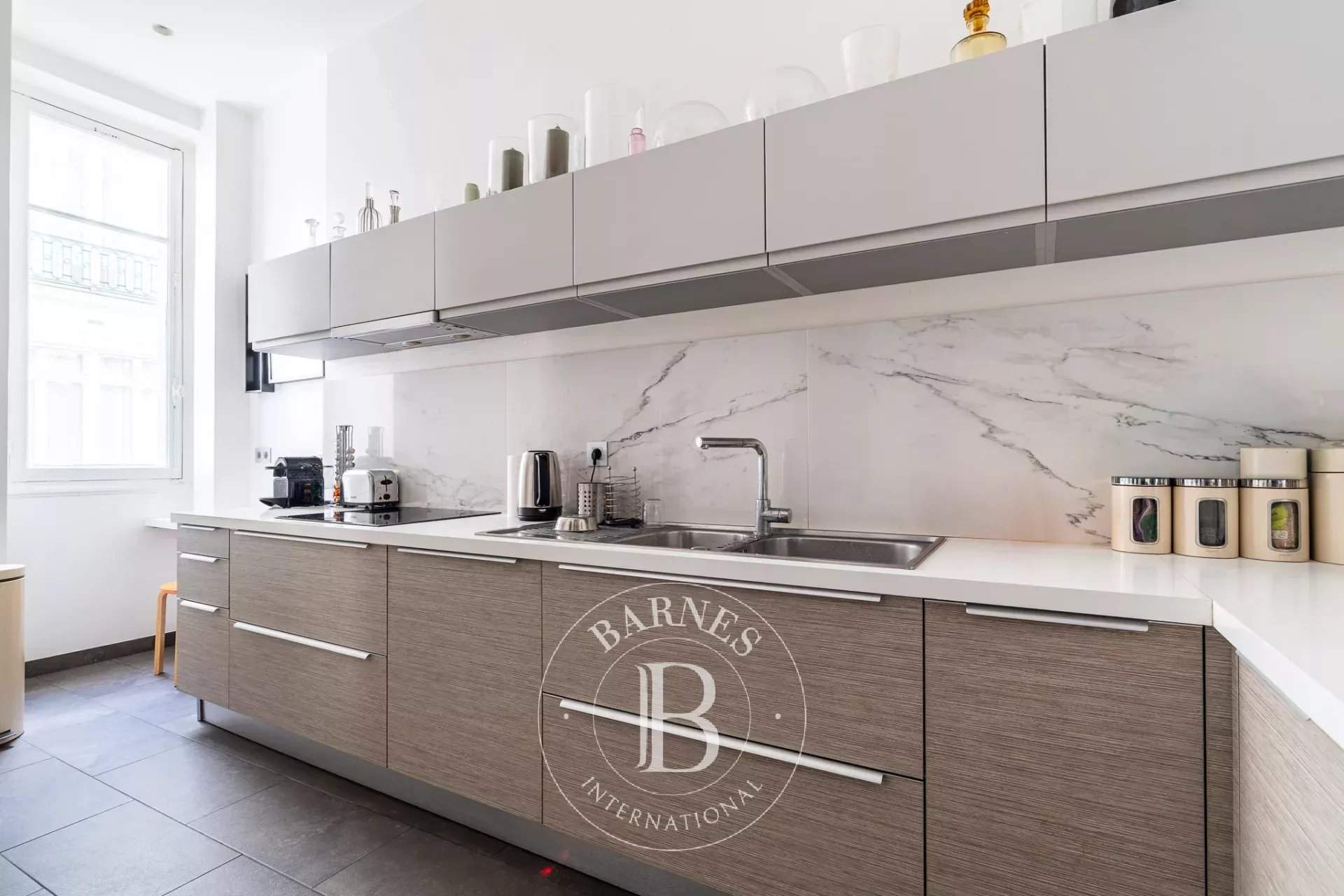 Paris  - Appartement 7 Pi&egrave;ces 4 Chambres - picture 16