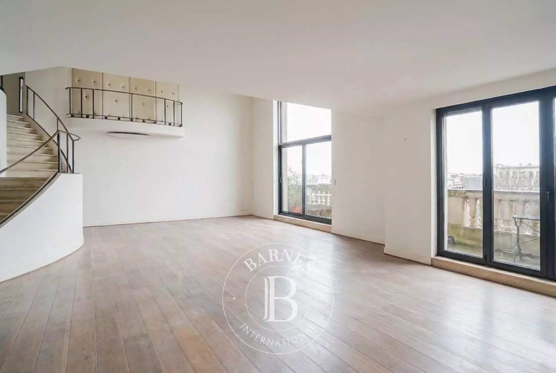 Paris  - Appartement 5 Pi&egrave;ces 3 Chambres - picture 17