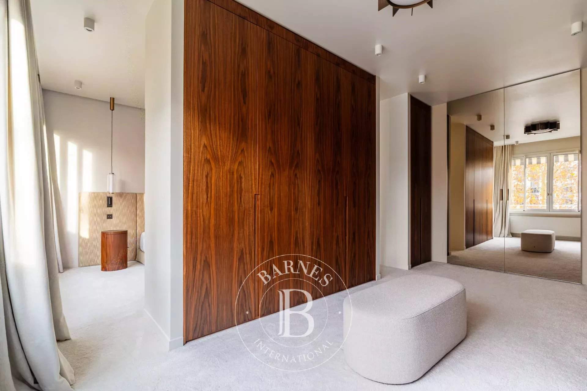 Paris  - Apartment 3 Bedrooms - picture 11