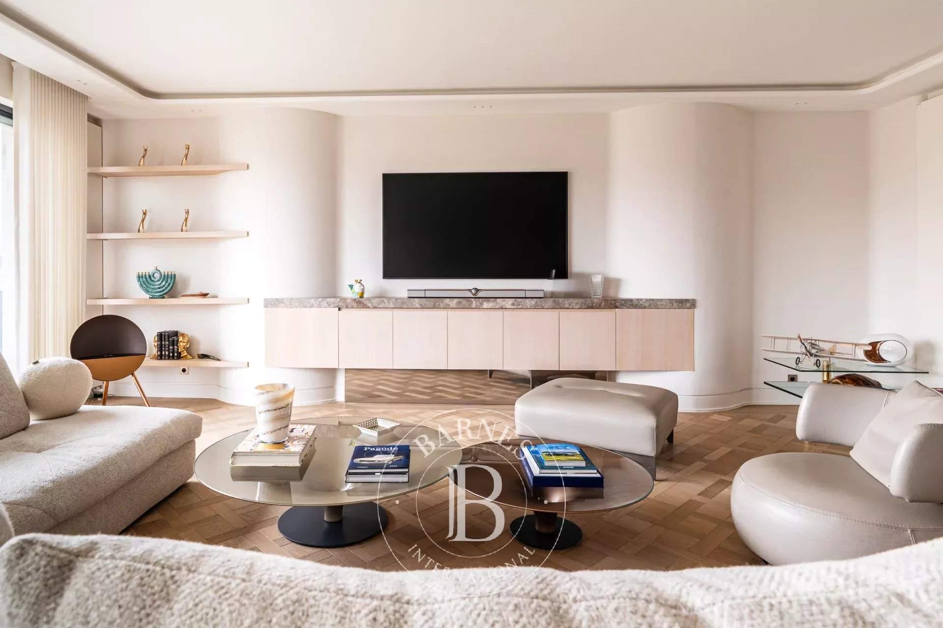 Paris  - Appartement 5 Pi&egrave;ces 2 Chambres - picture 10