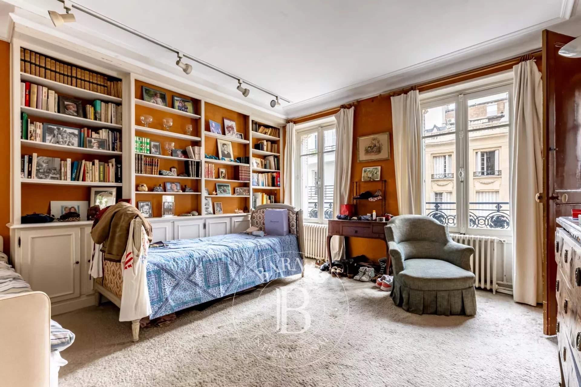 Paris  - Mansion 4 Bedrooms - picture 13
