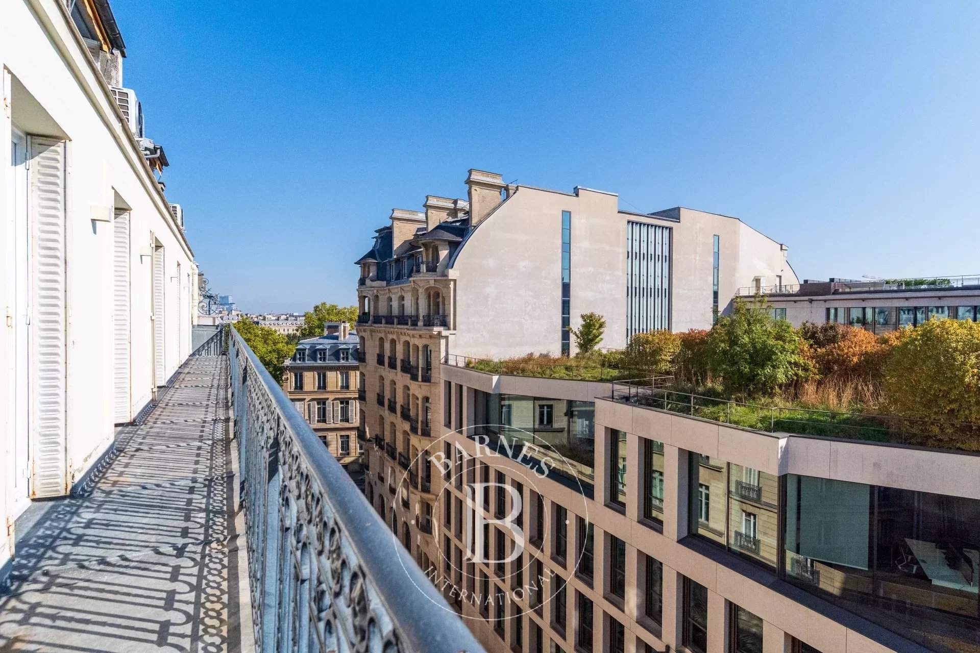 Paris  - Appartement 6 Pièces 4 Chambres - picture 2