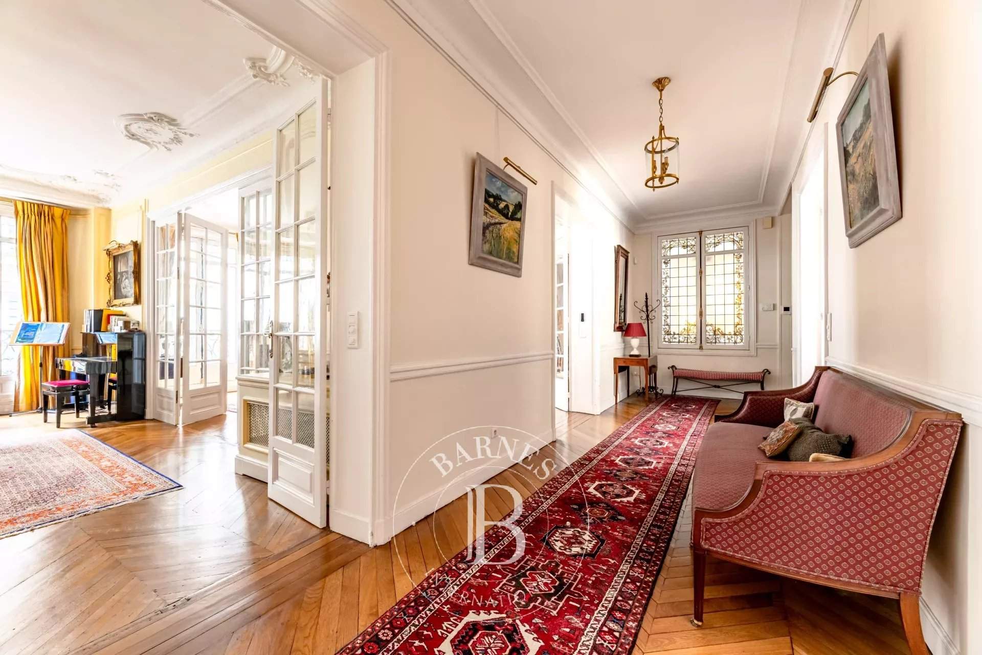 Paris  - Apartment 4 Bedrooms - picture 14