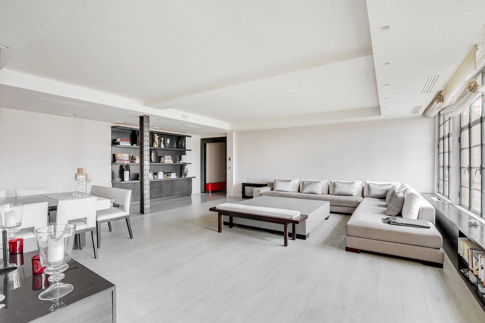 Paris  - Appartement 4 Pi&egrave;ces 2 Chambres