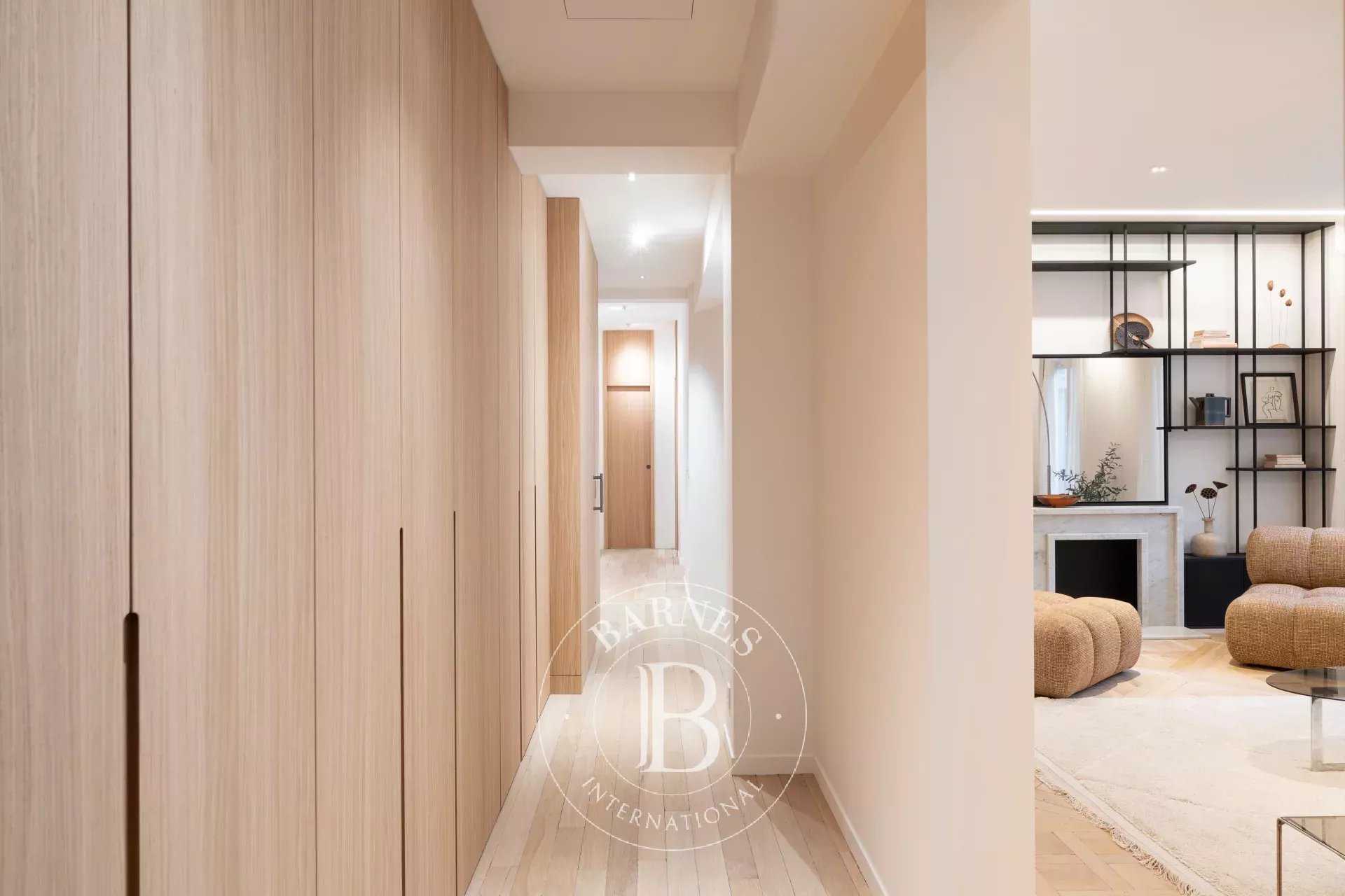 Paris  - Apartment 3 Bedrooms