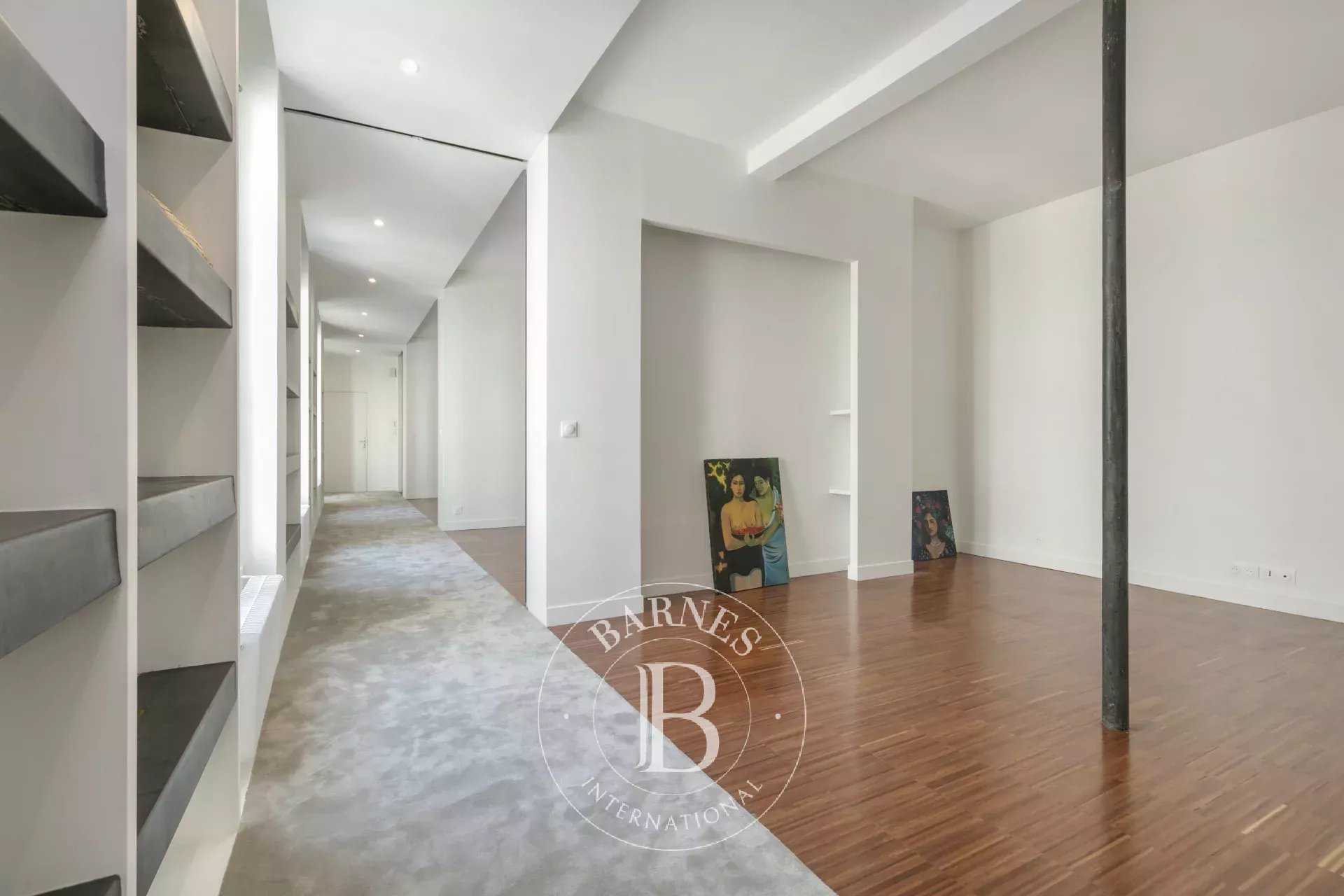 Paris  - Apartment 2 Bedrooms