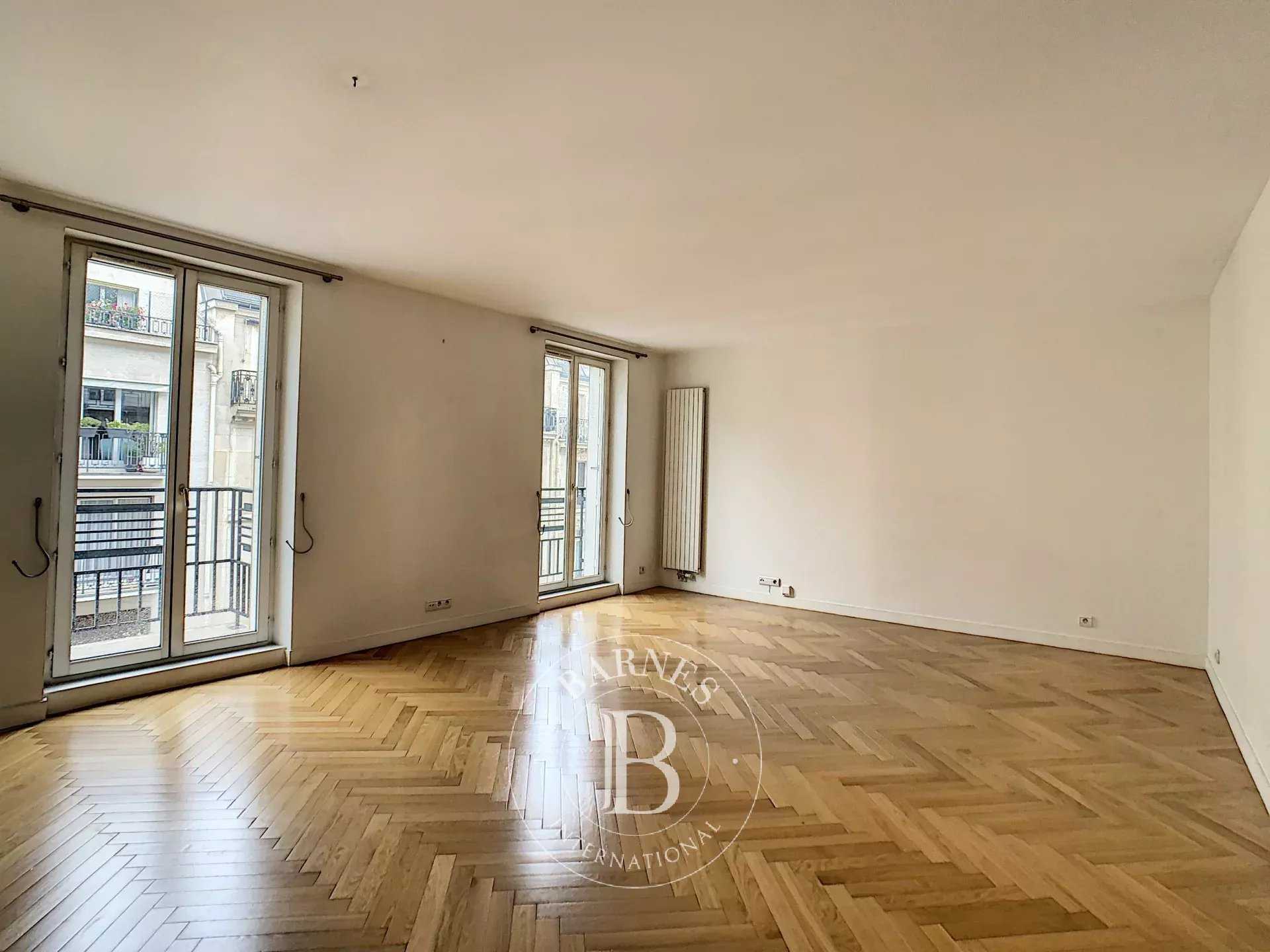 Paris  - Apartment 3 Bedrooms