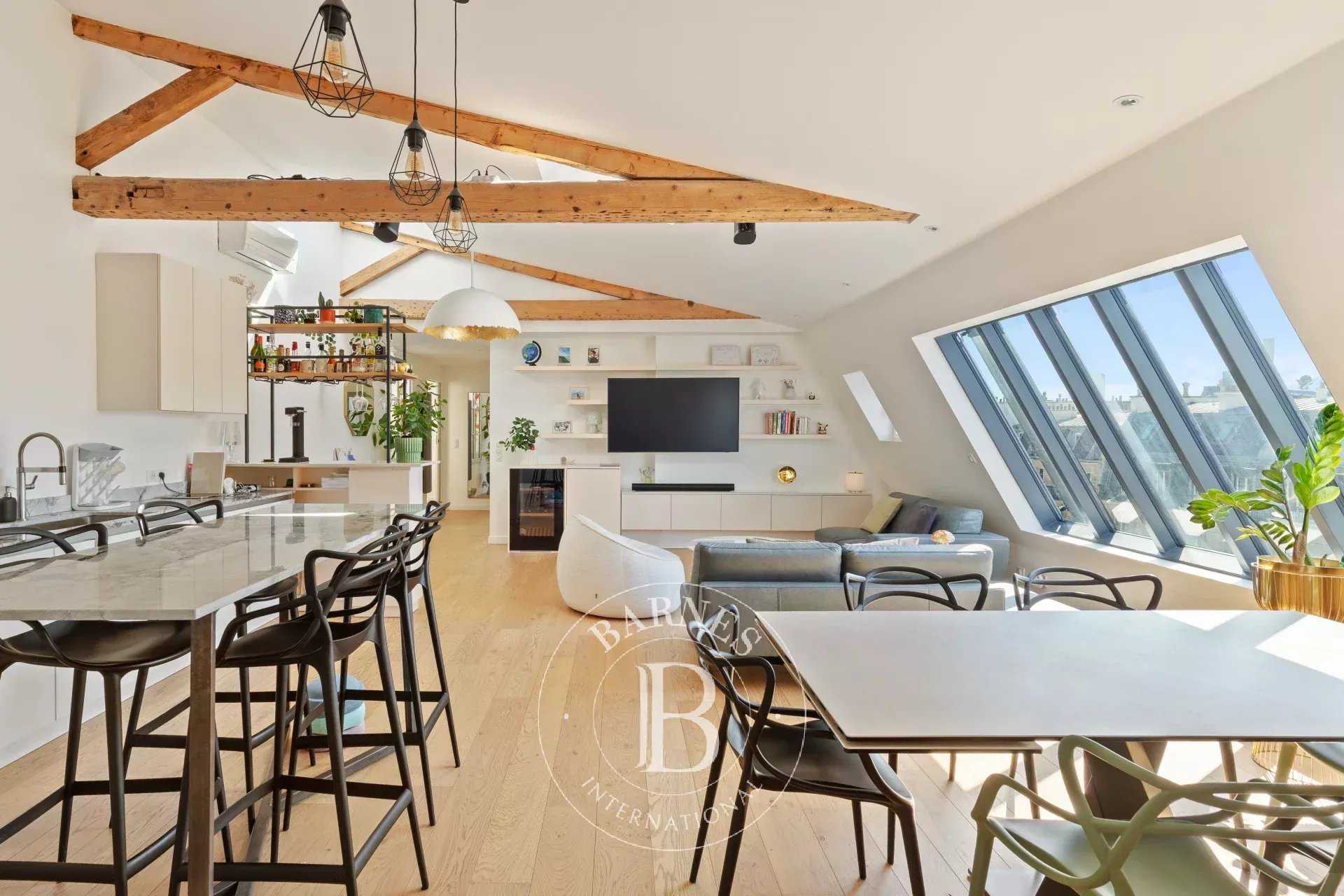 Paris  - Apartment 3 Bedrooms