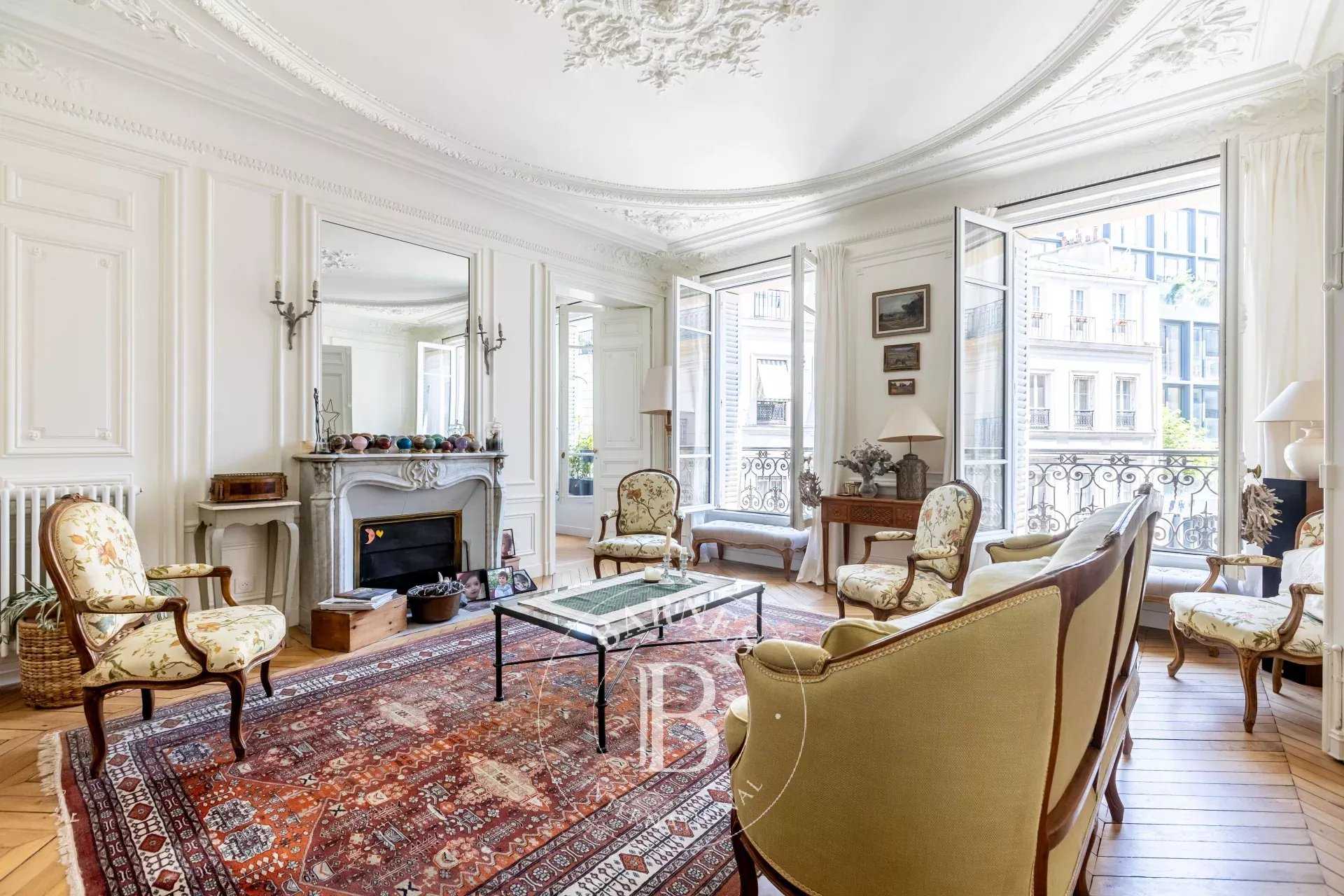 Paris  - Apartment 3 Bedrooms