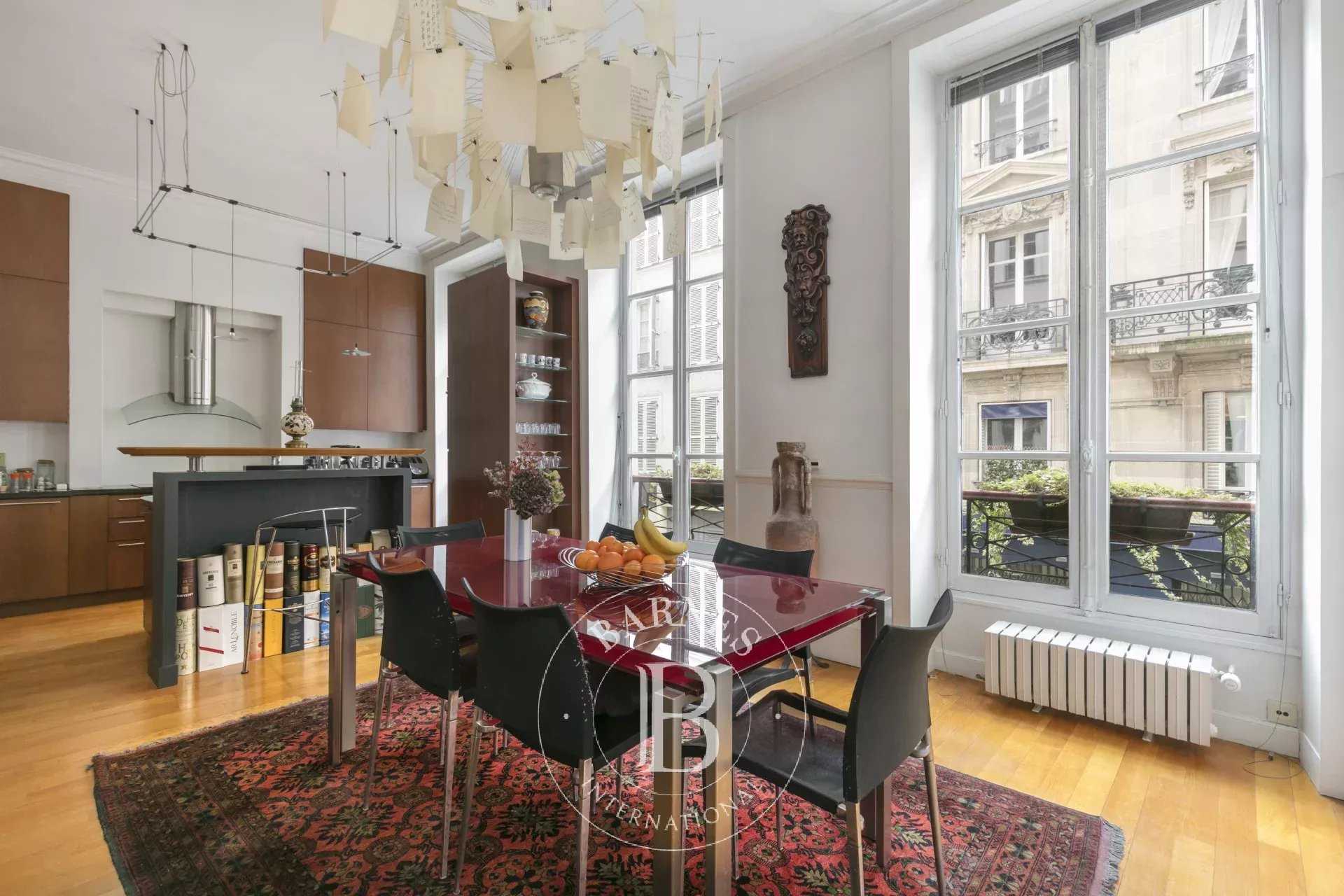 Paris  - Apartment 5 Bedrooms