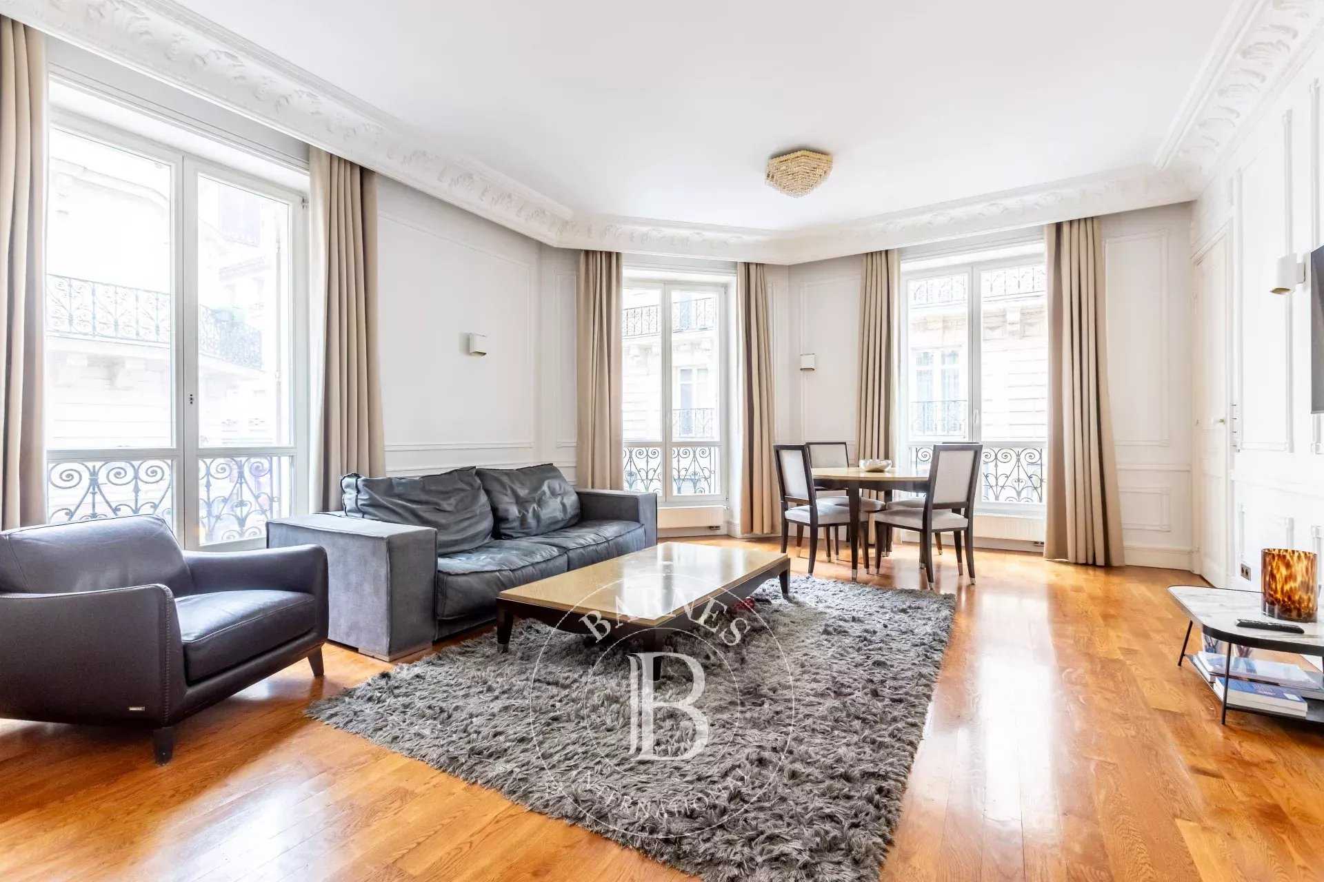 Paris  - Piso 4 Cuartos 2 Habitaciones